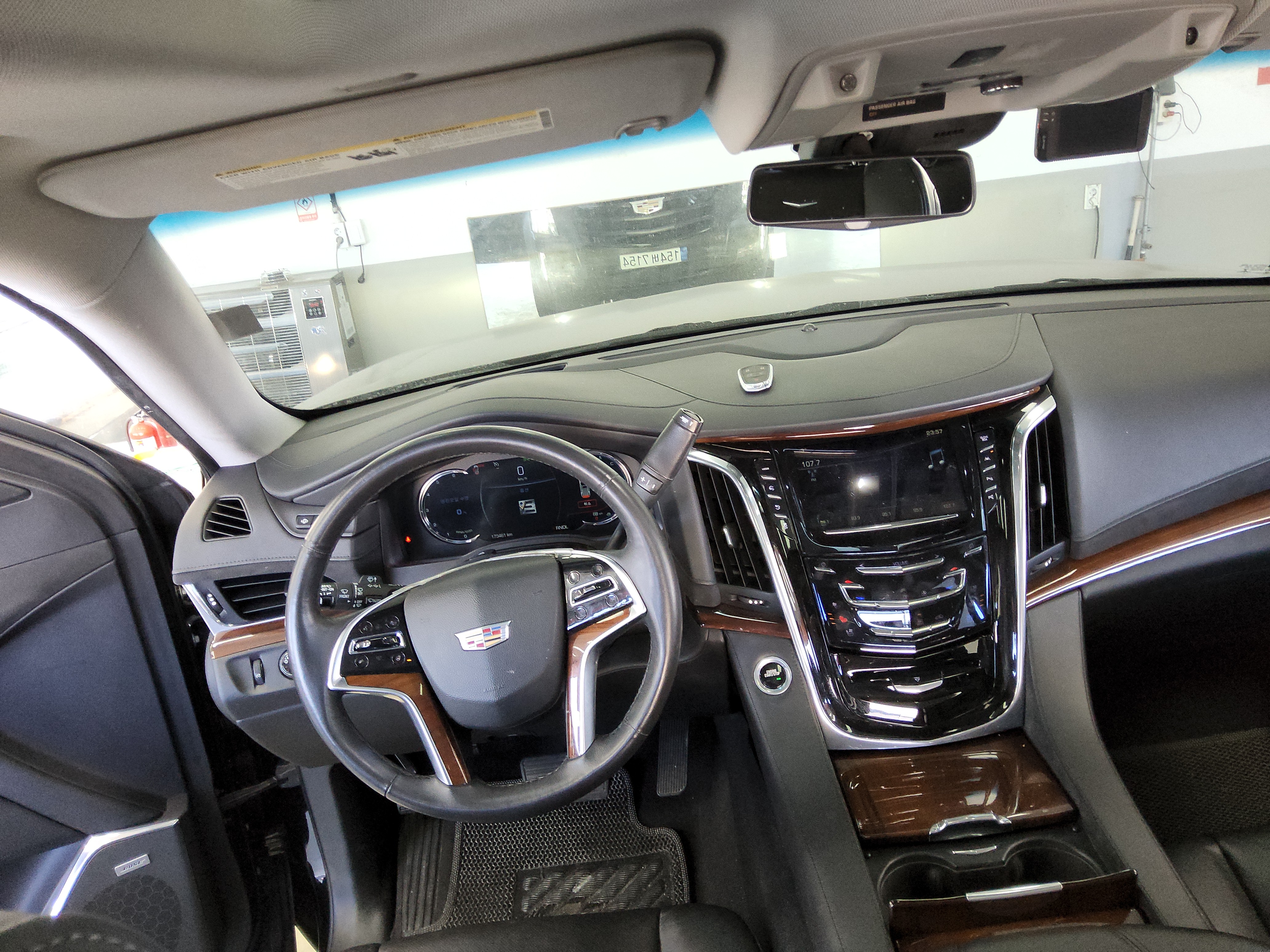 2017 - Cadillac Escalade