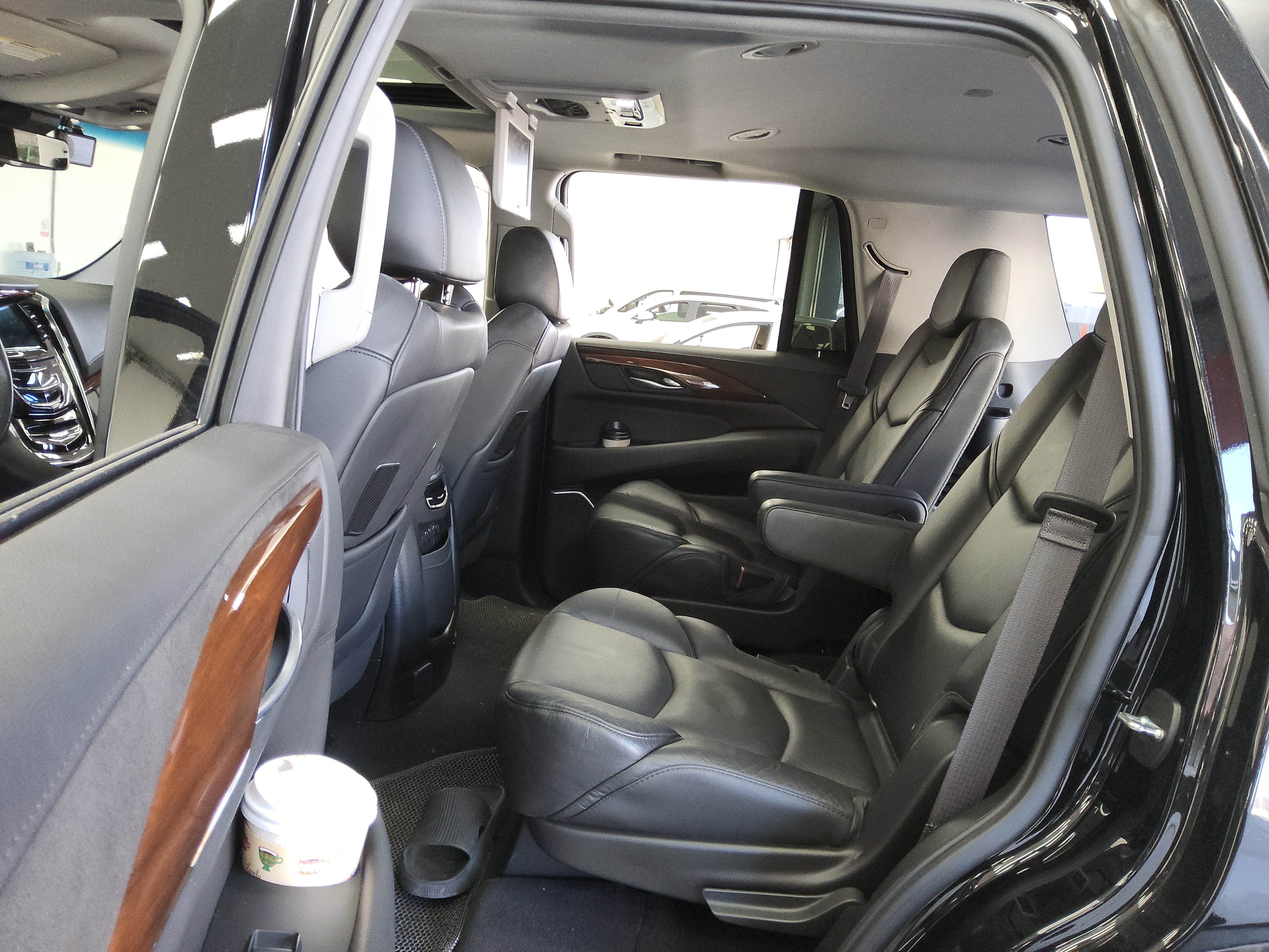 2017 - Cadillac Escalade