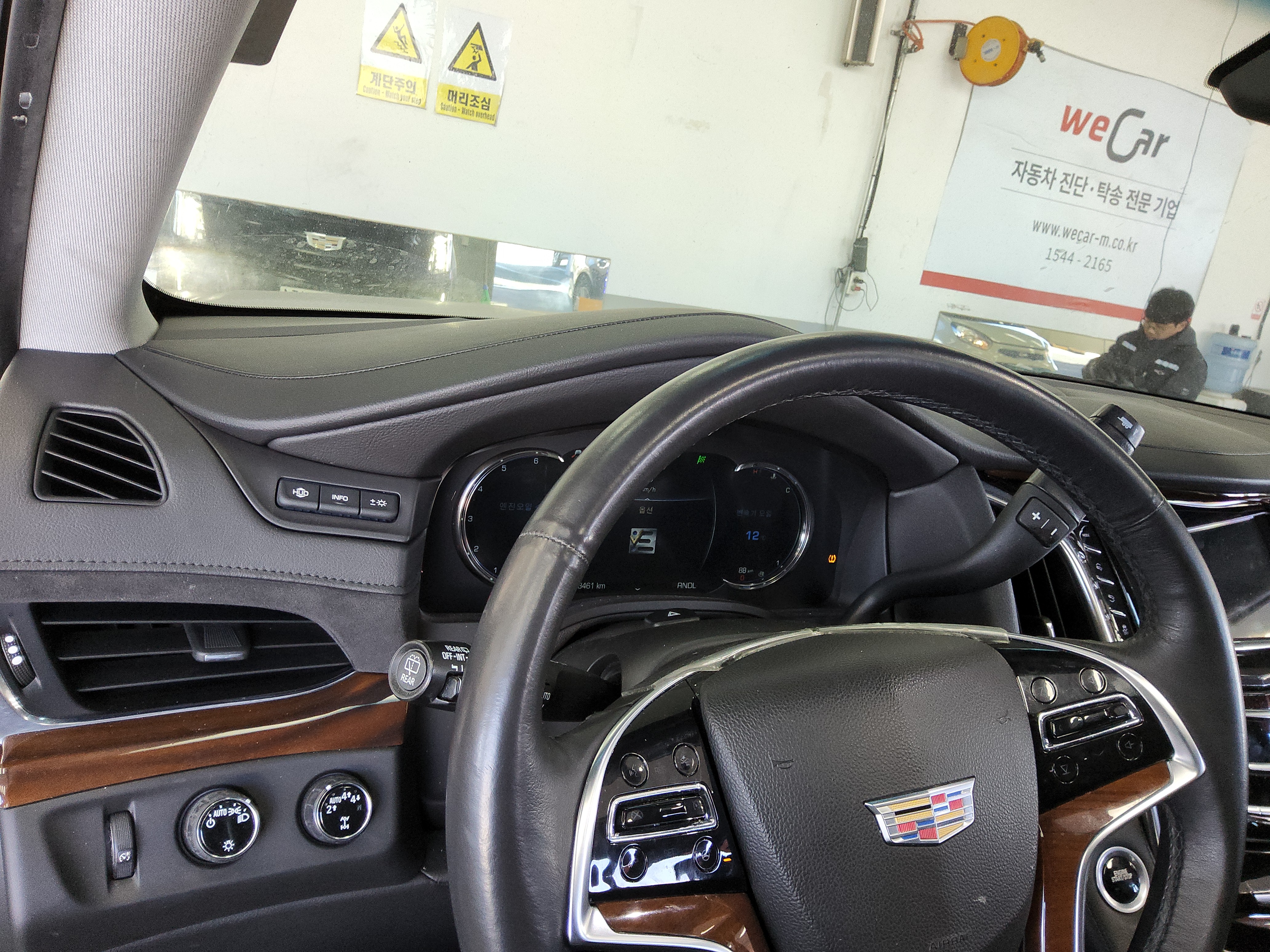 2017 - Cadillac Escalade