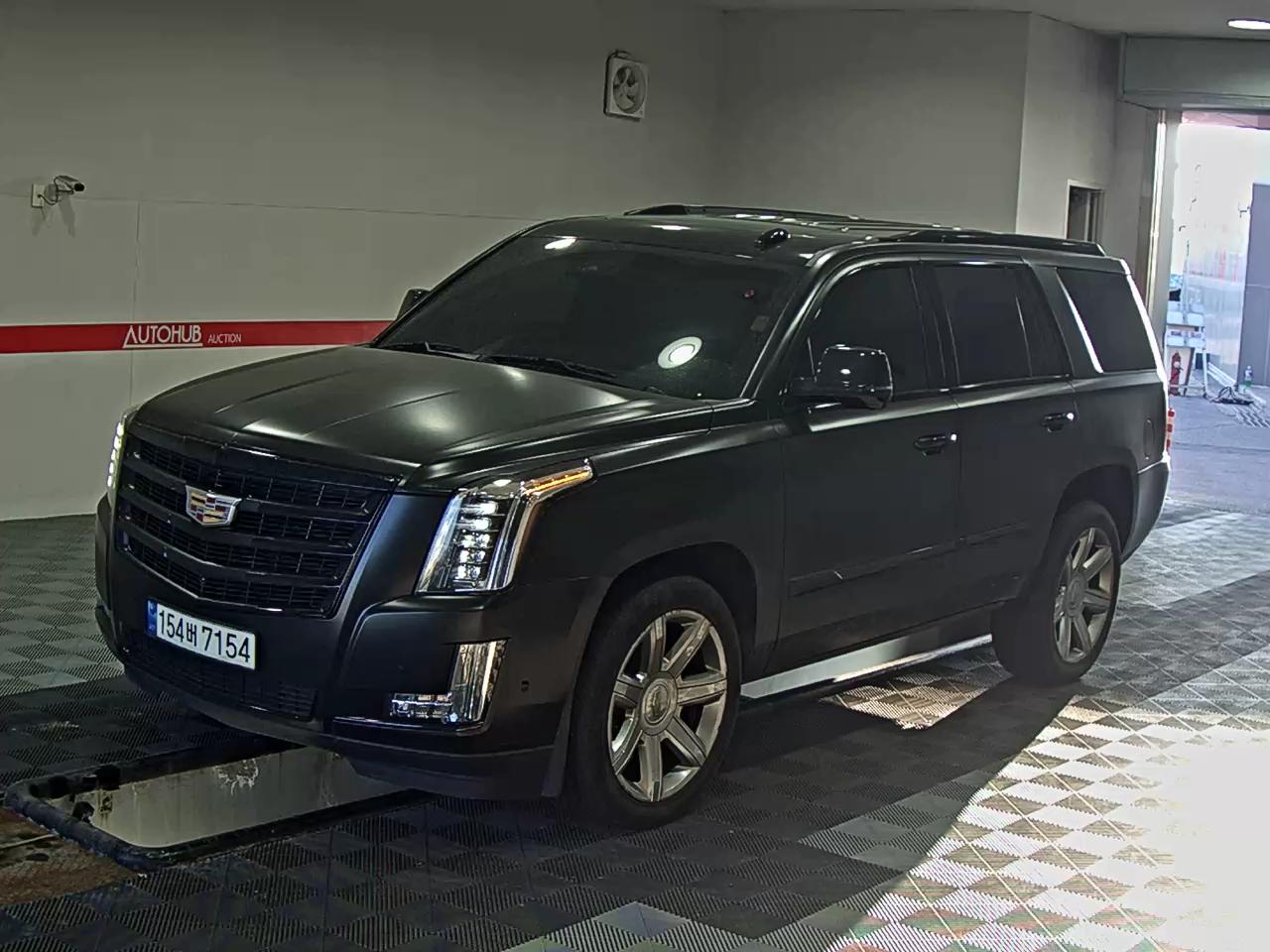 캐딜락 에스컬레이드 (~현재)