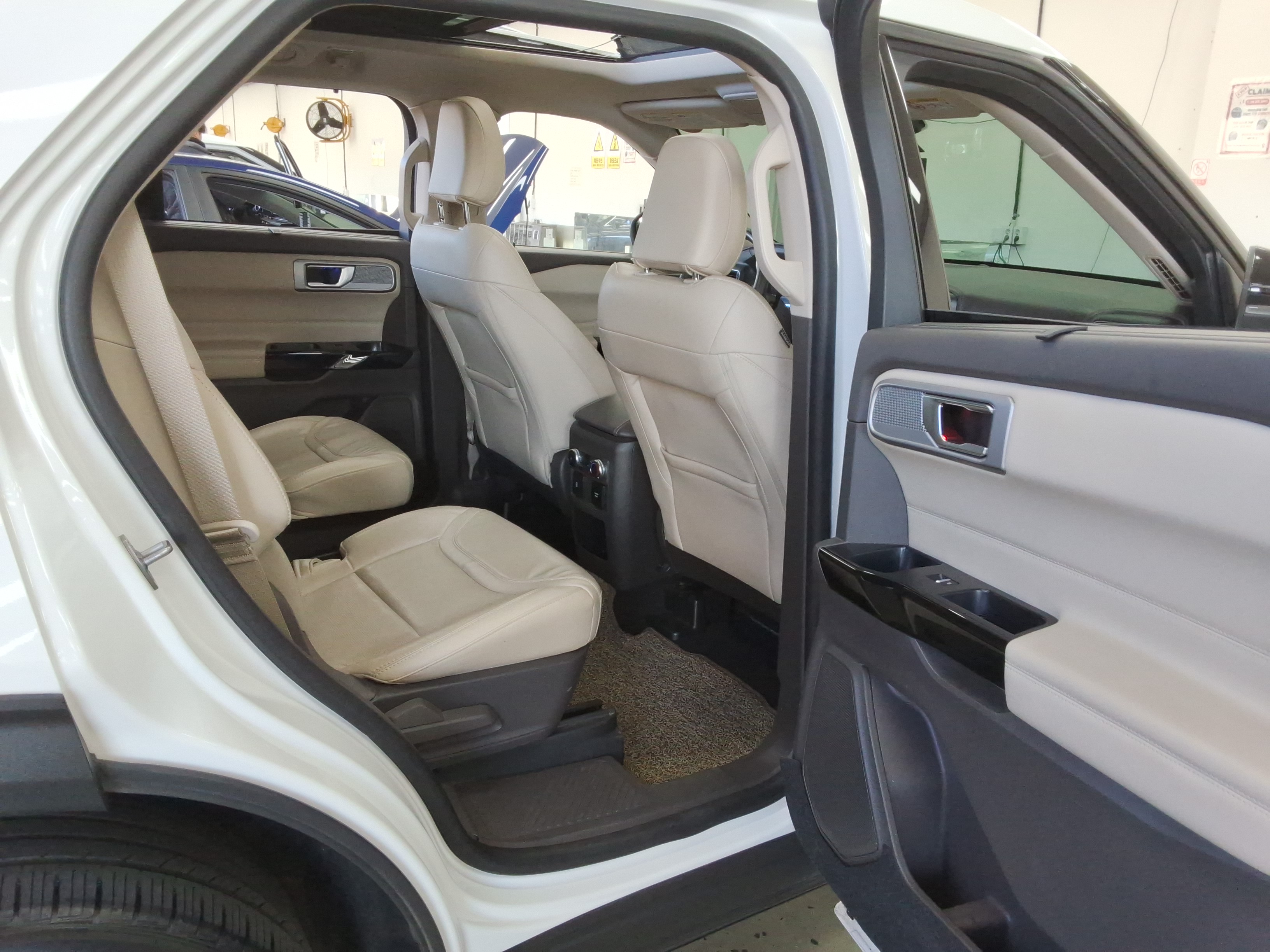 صورة إضافية