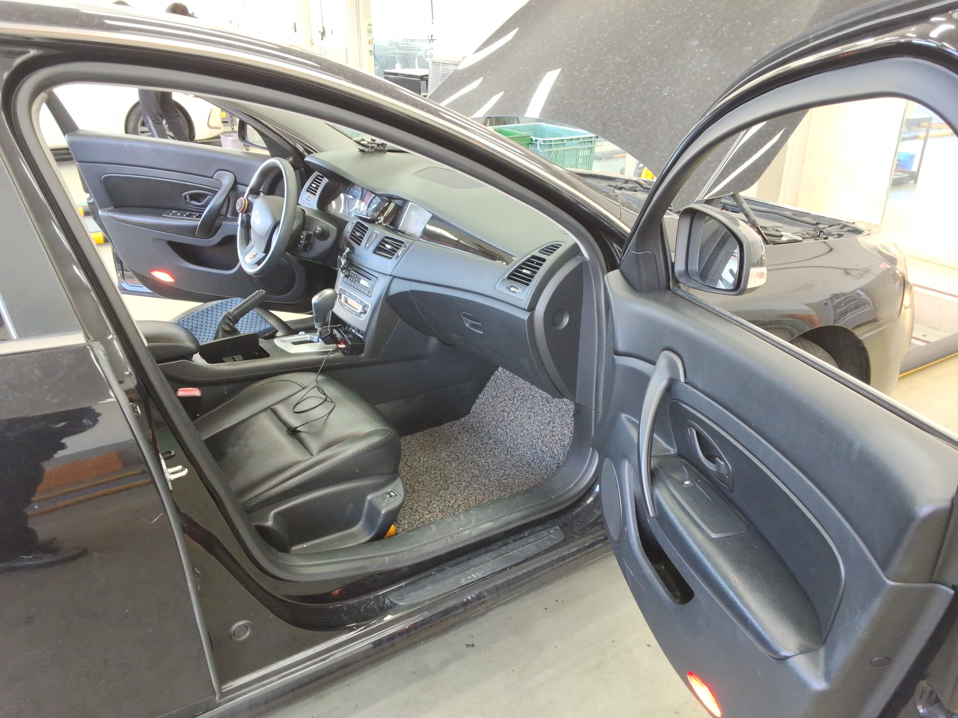 صورة إضافية