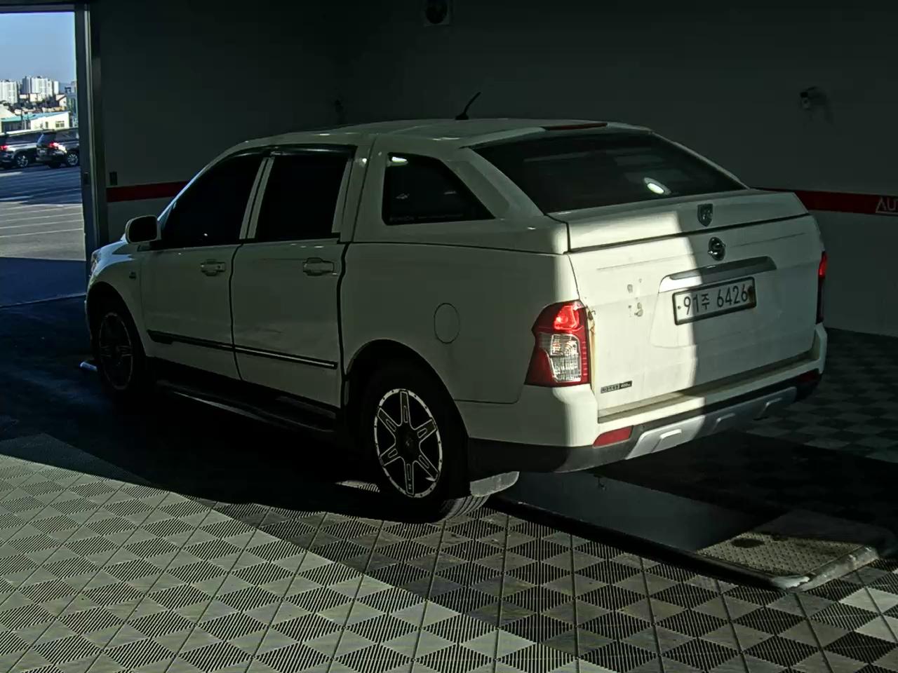 صورة إضافية