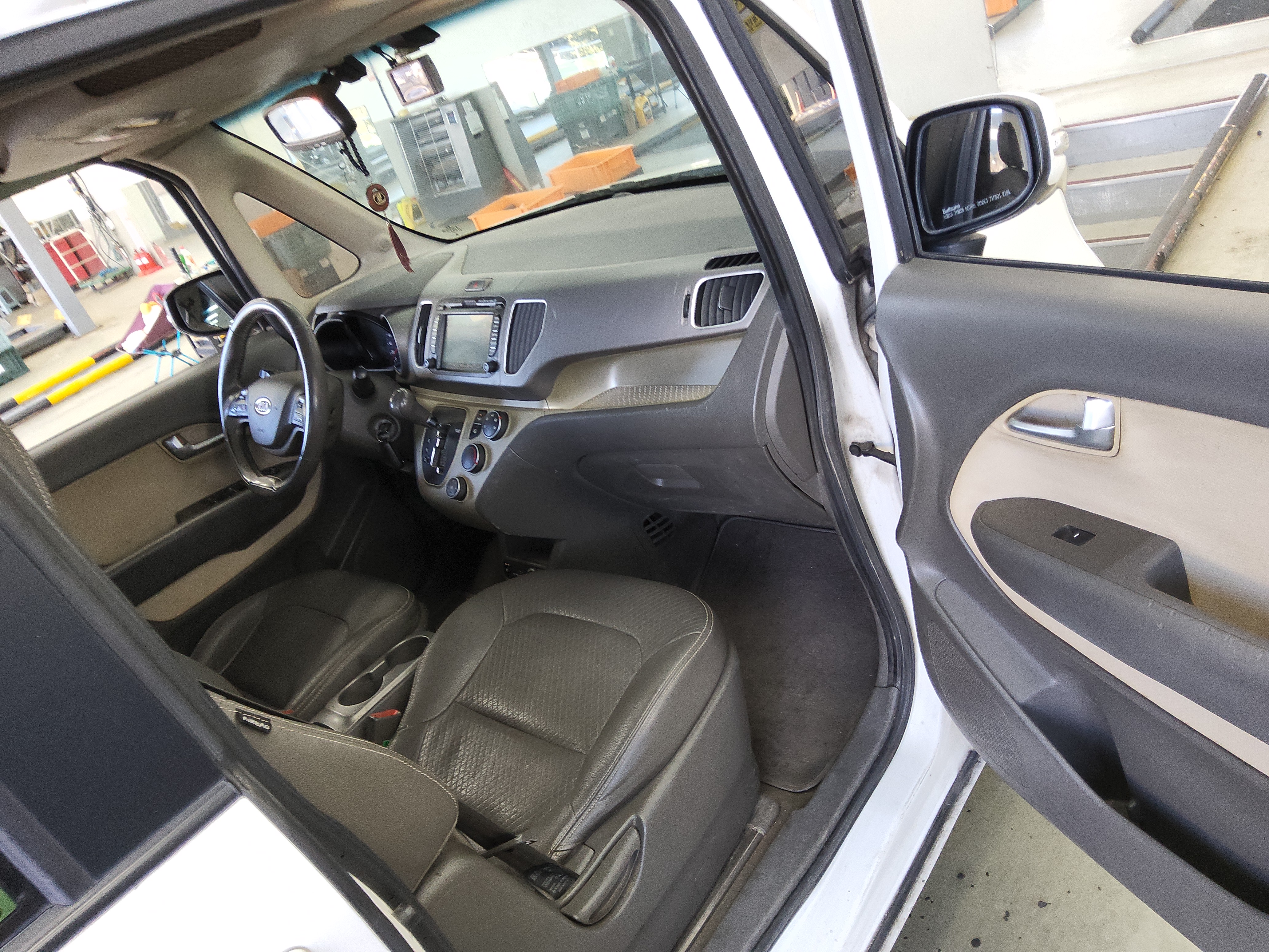 صورة إضافية