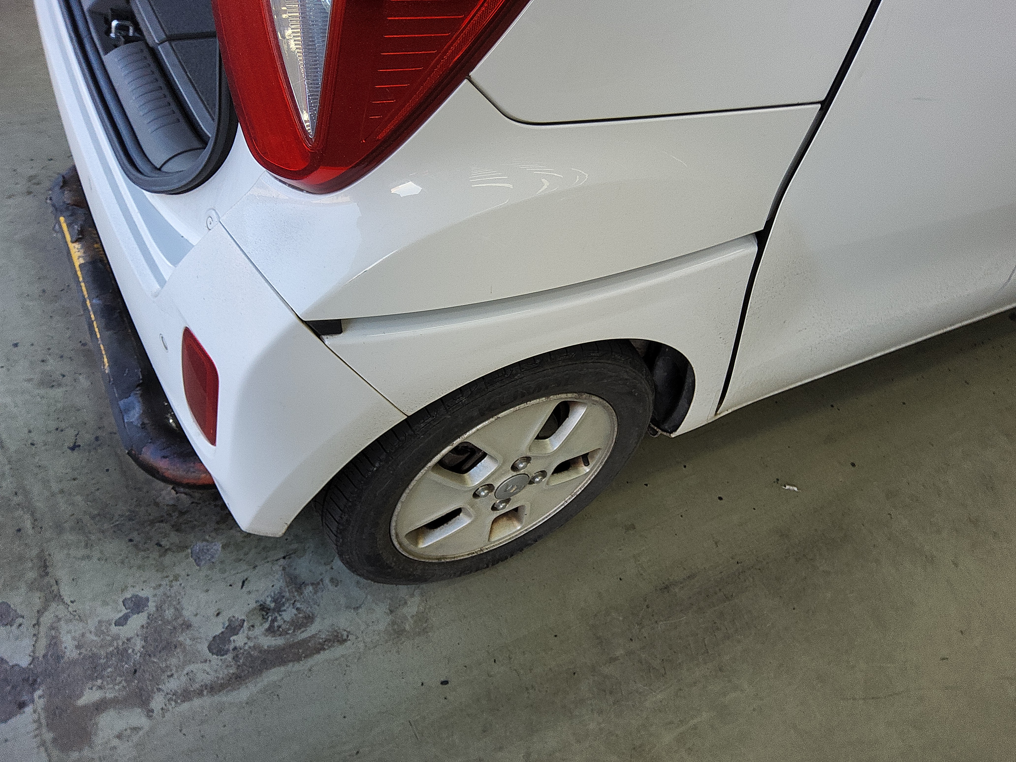 صورة إضافية