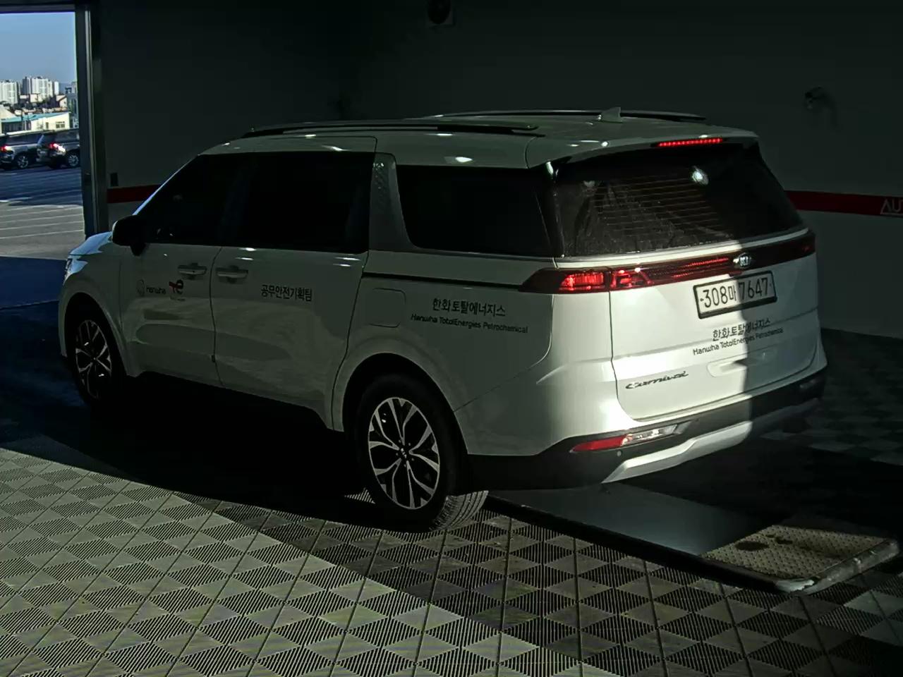 صورة إضافية