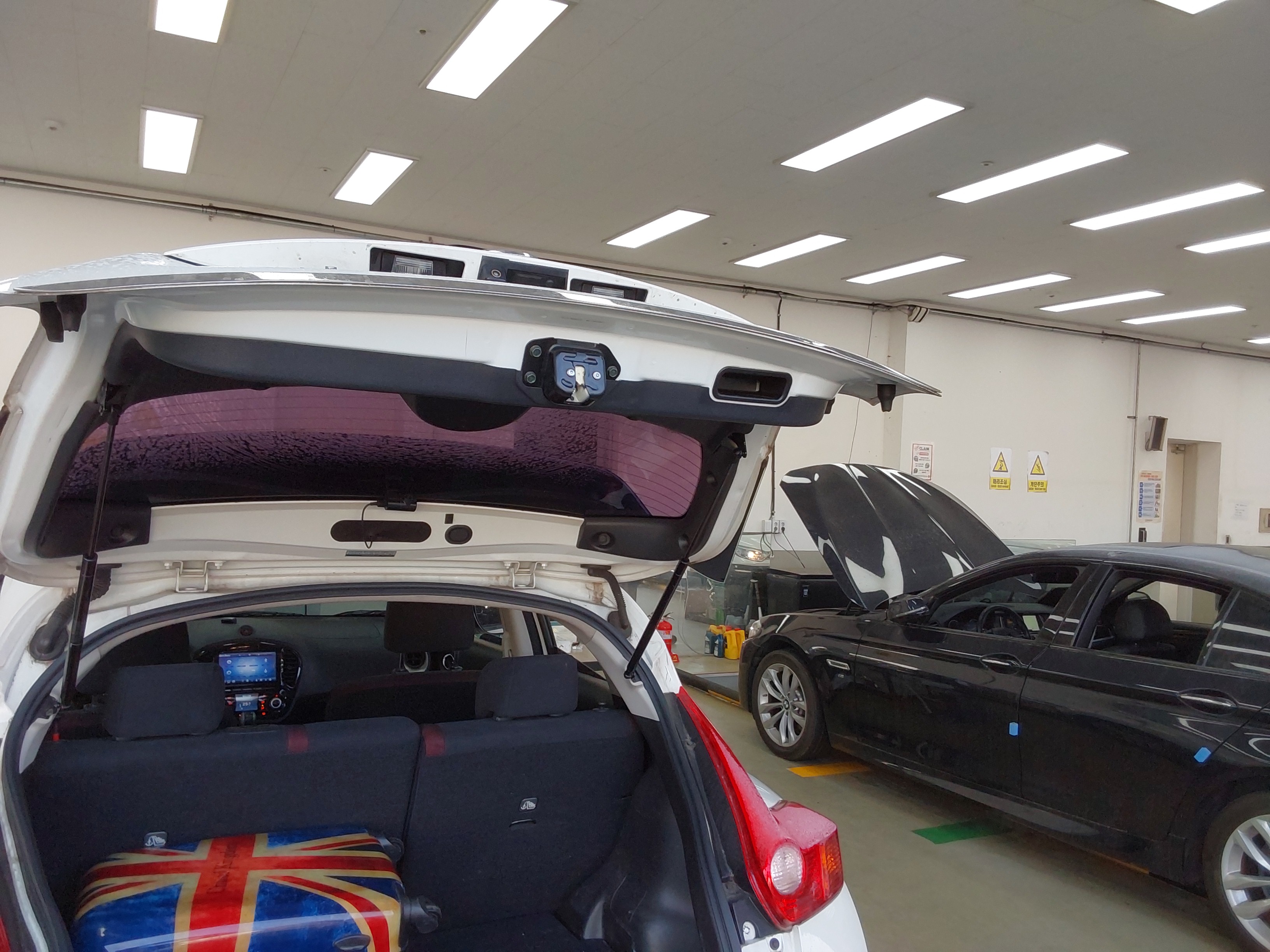 صورة إضافية