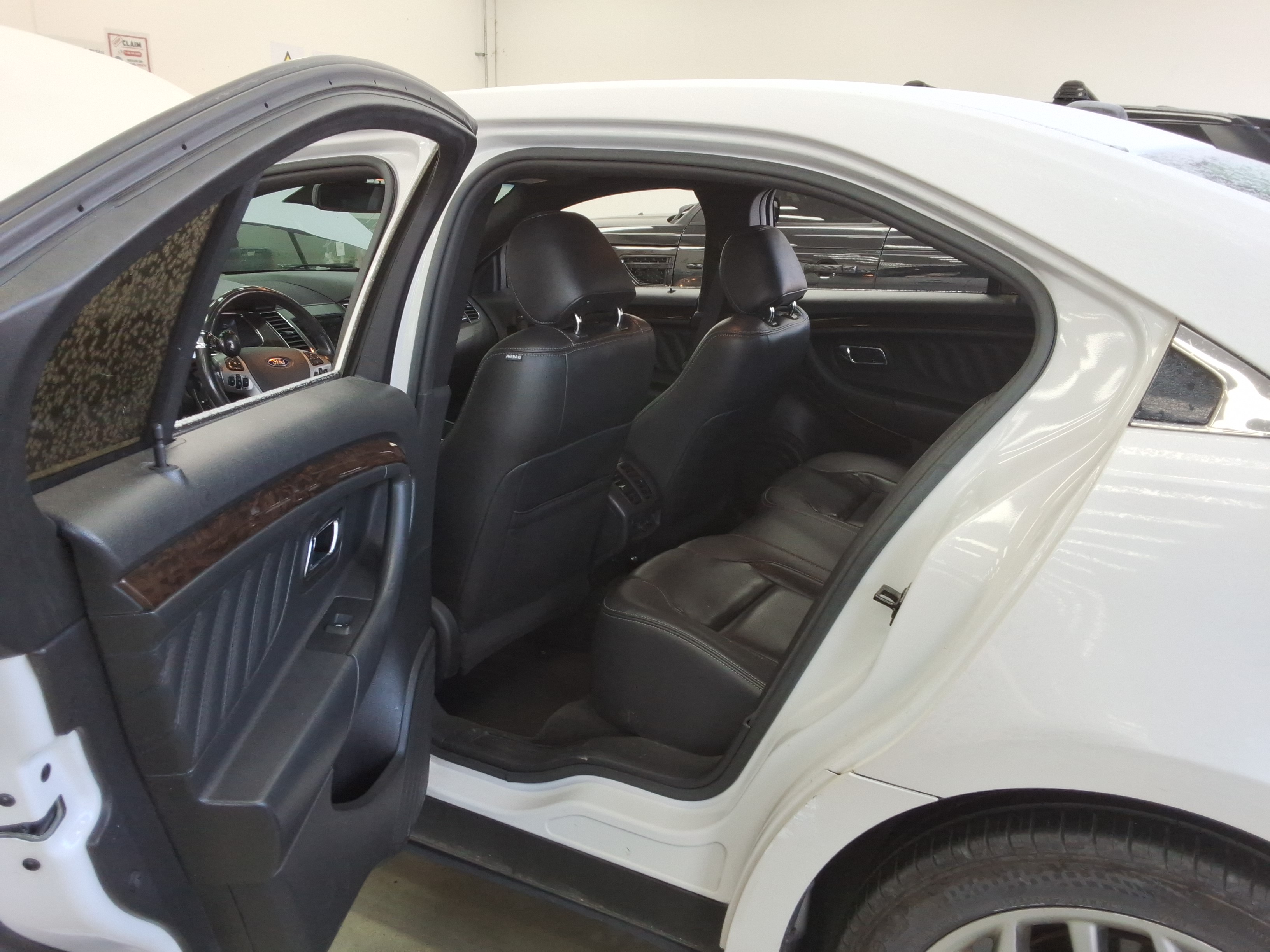 صورة إضافية