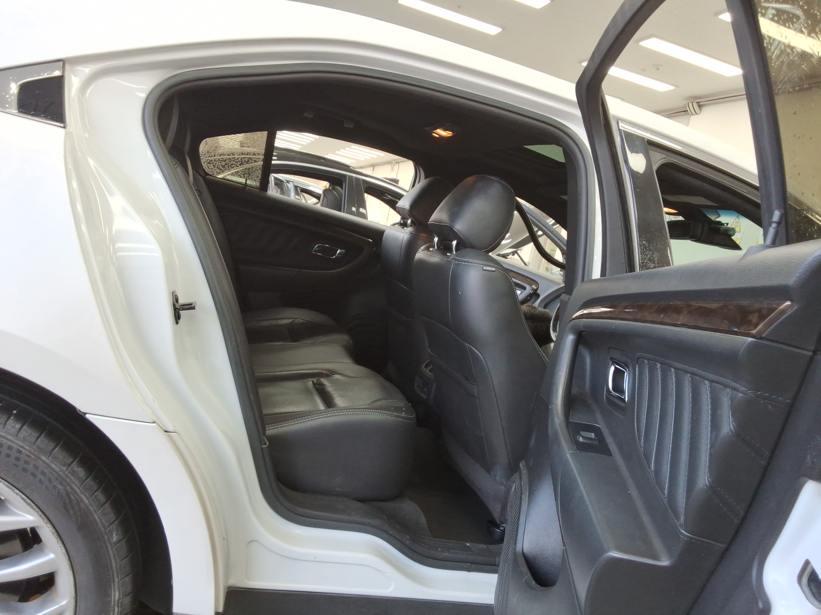 صورة إضافية