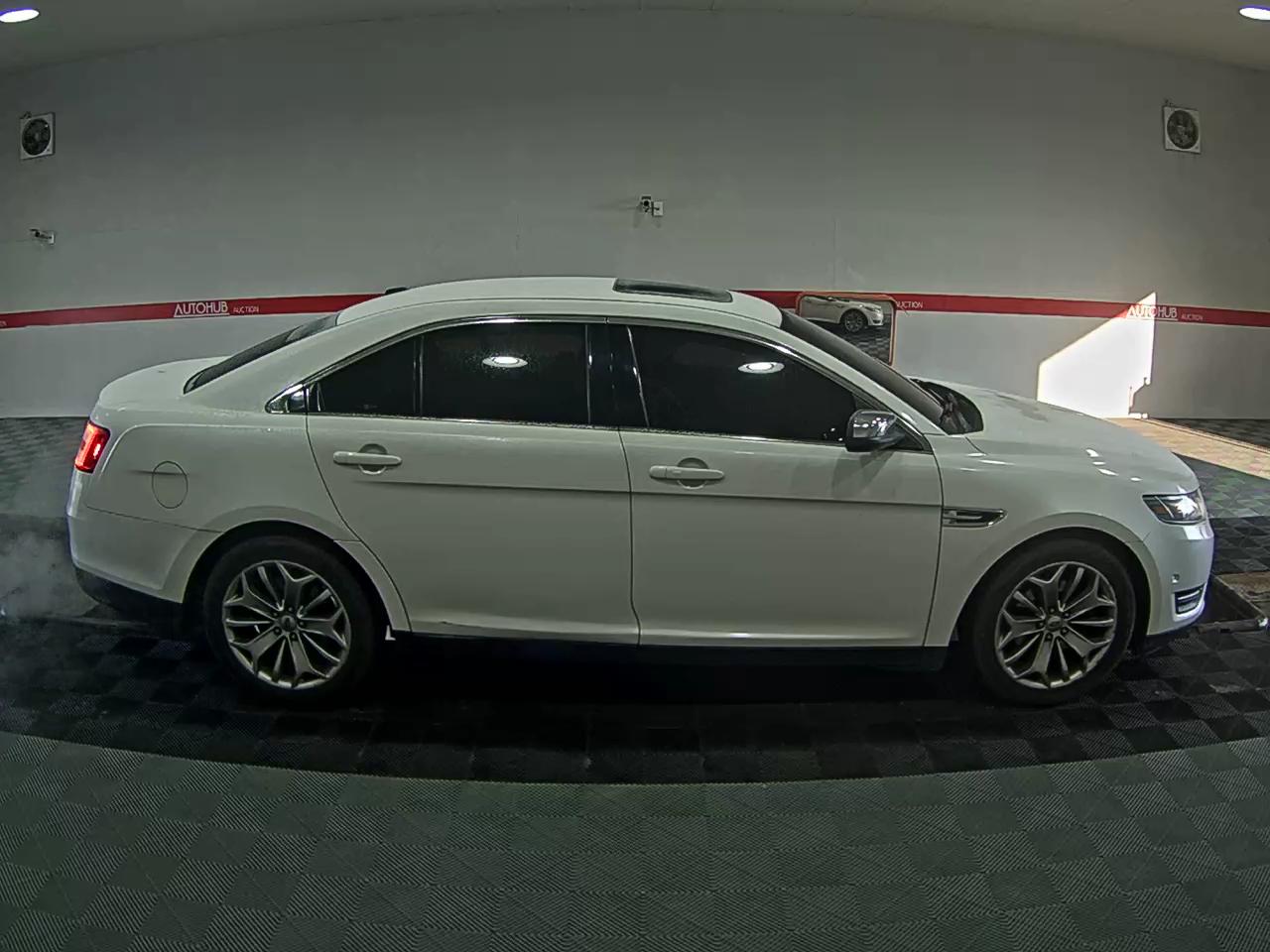 صورة إضافية