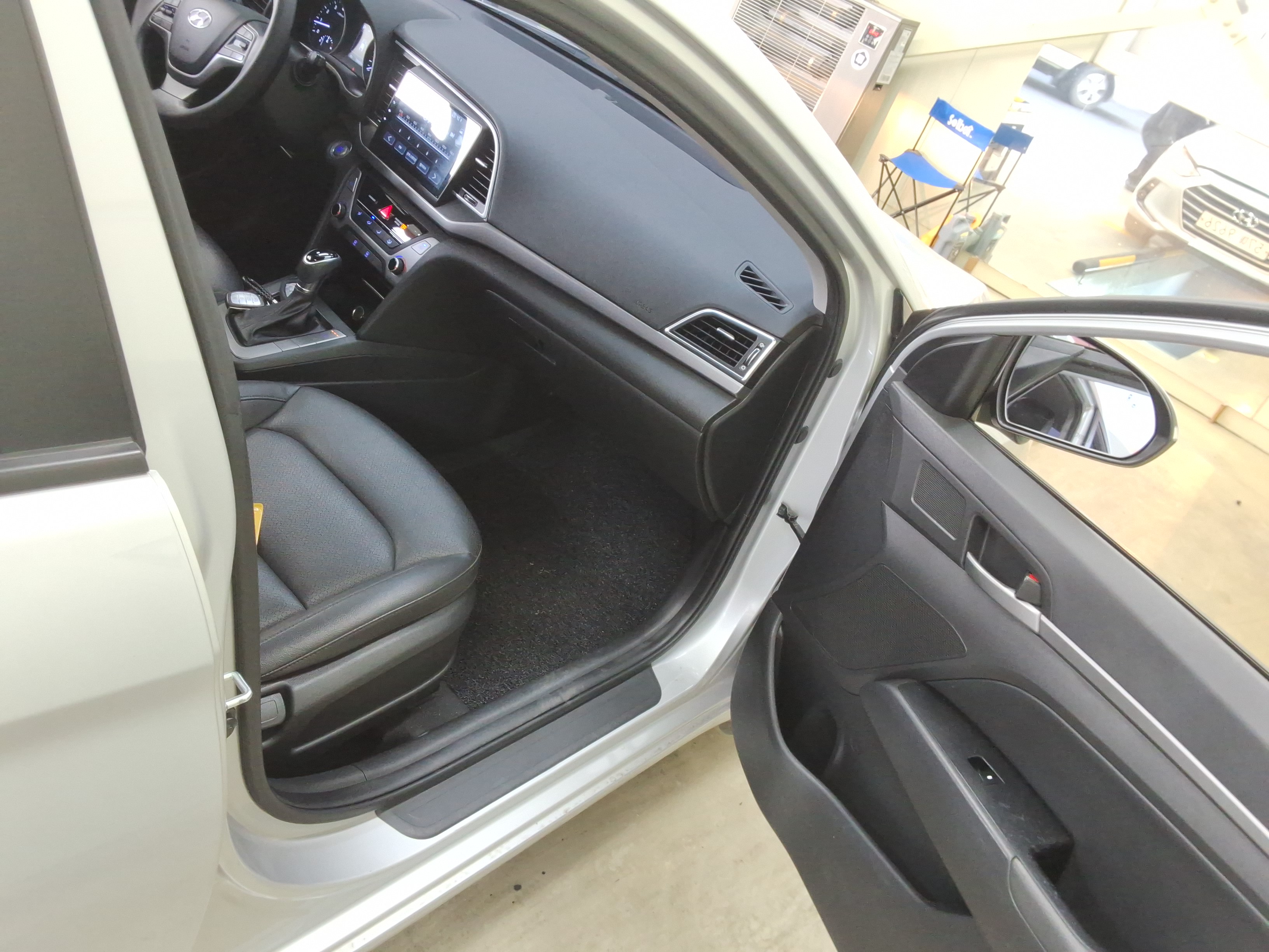 صورة إضافية