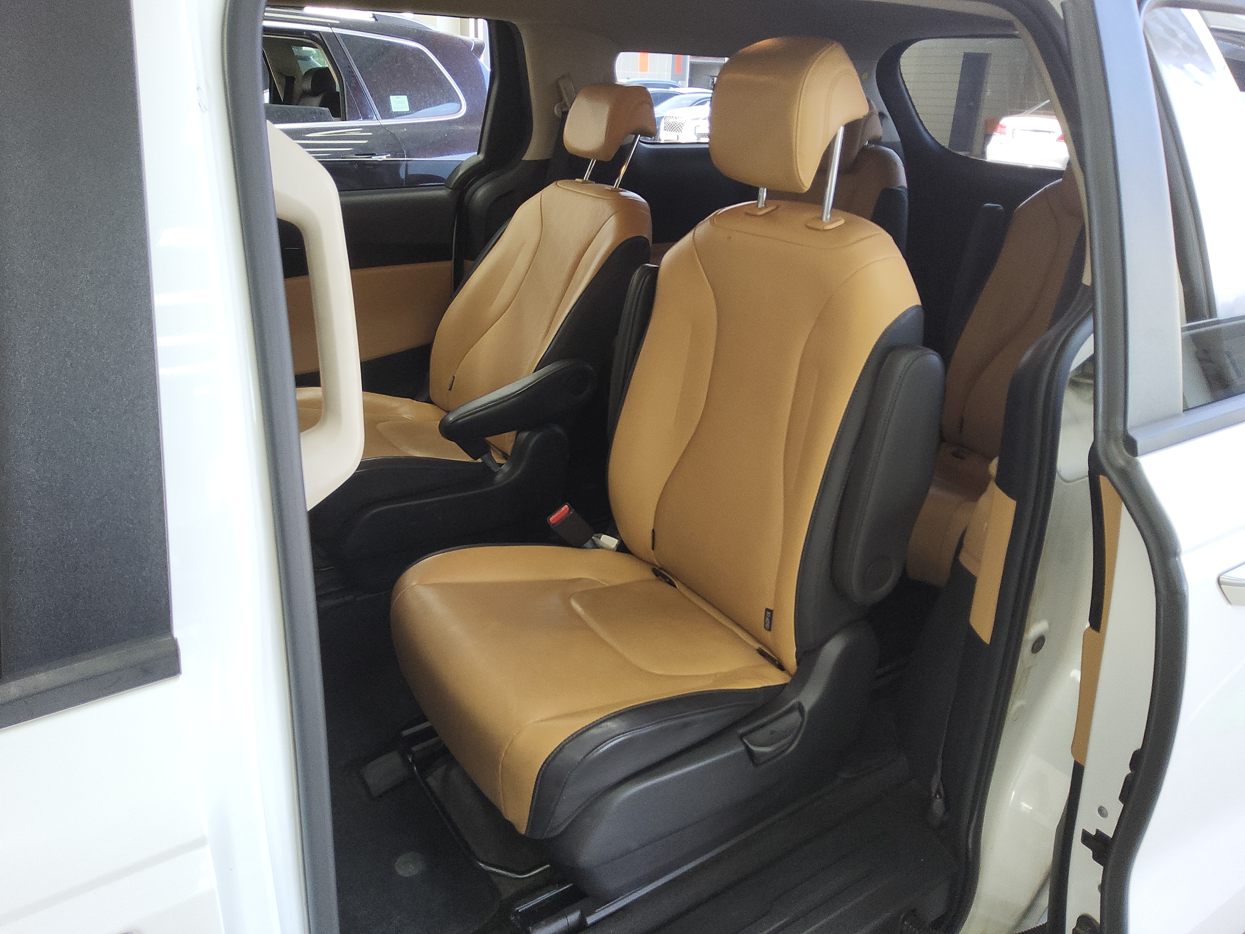 صورة إضافية