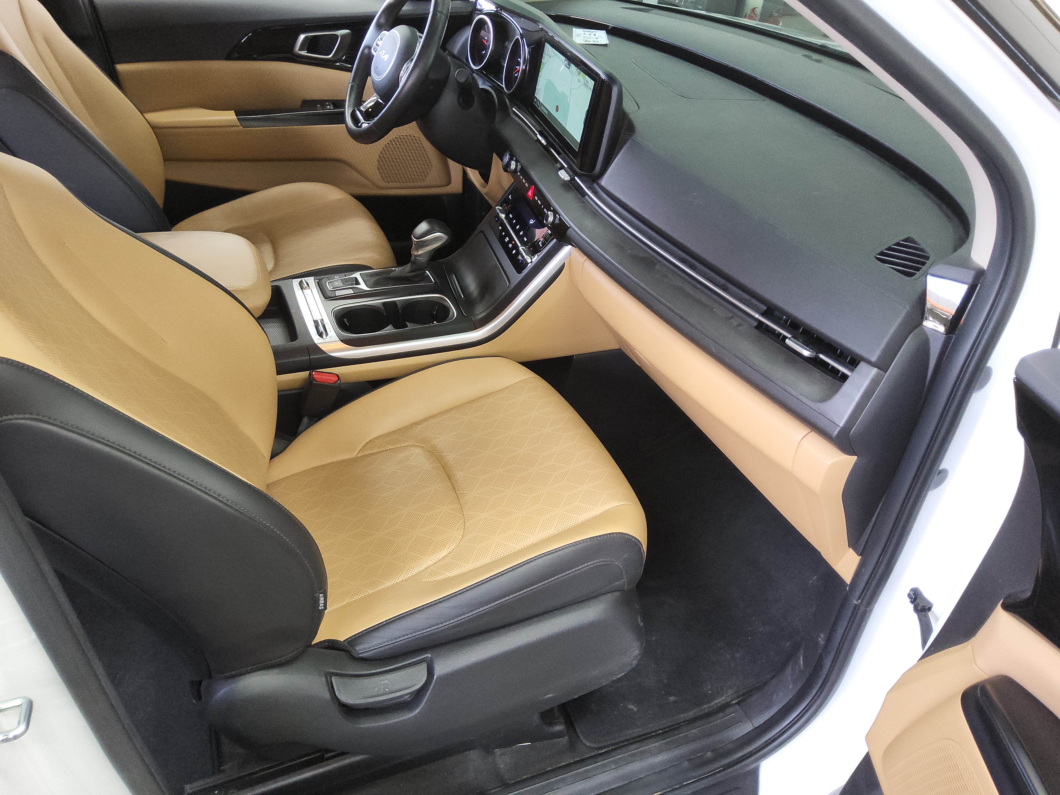 صورة إضافية