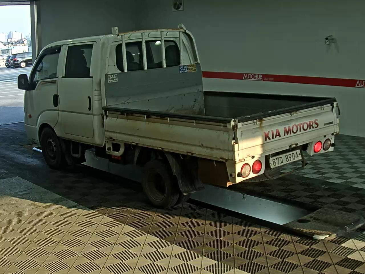 صورة إضافية