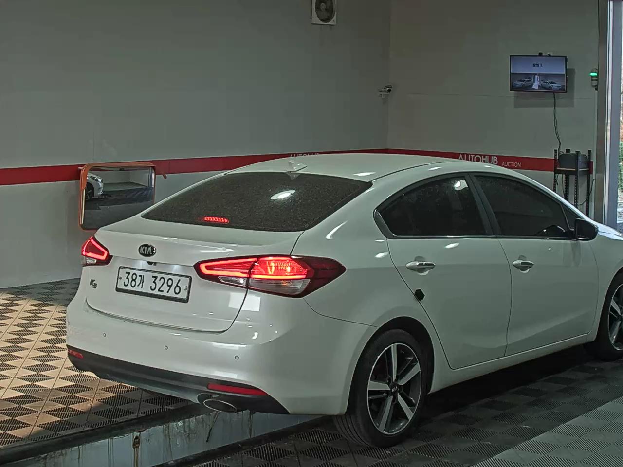 صورة إضافية