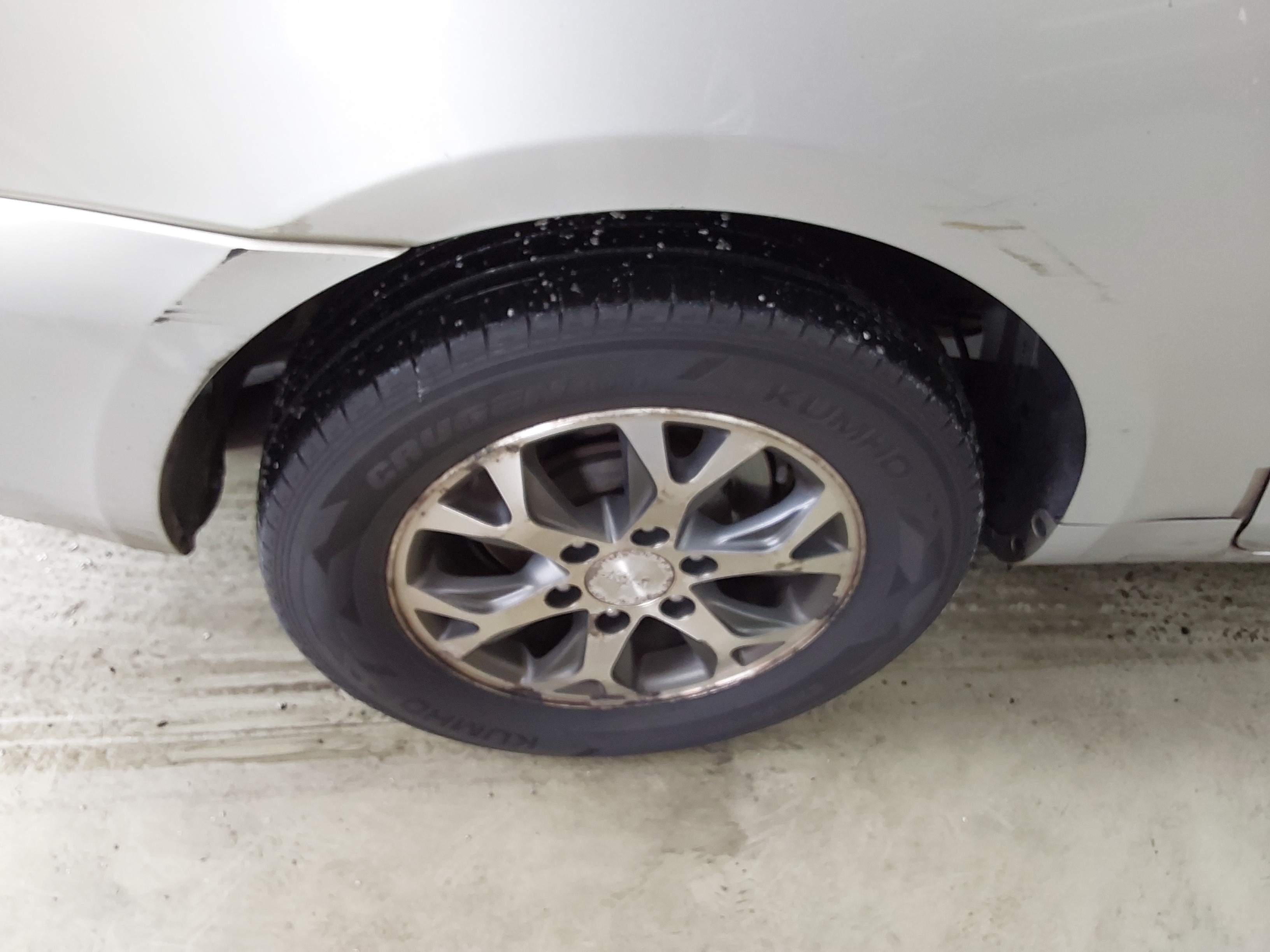 صورة إضافية