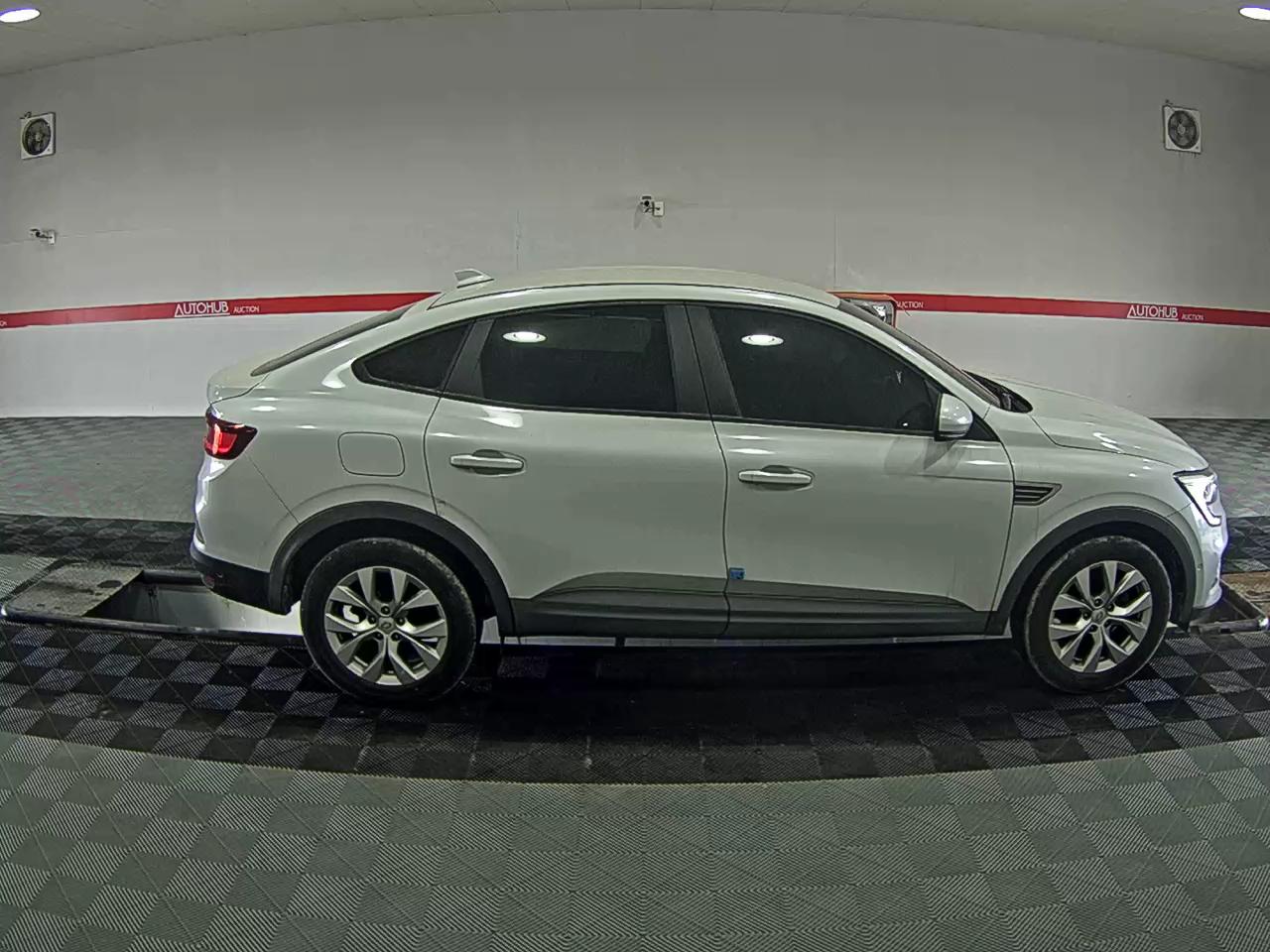 صورة إضافية