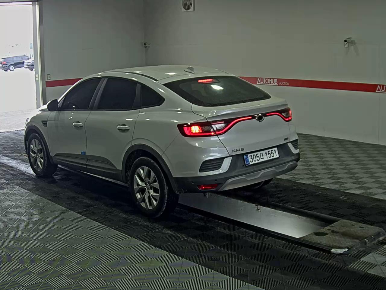 صورة إضافية