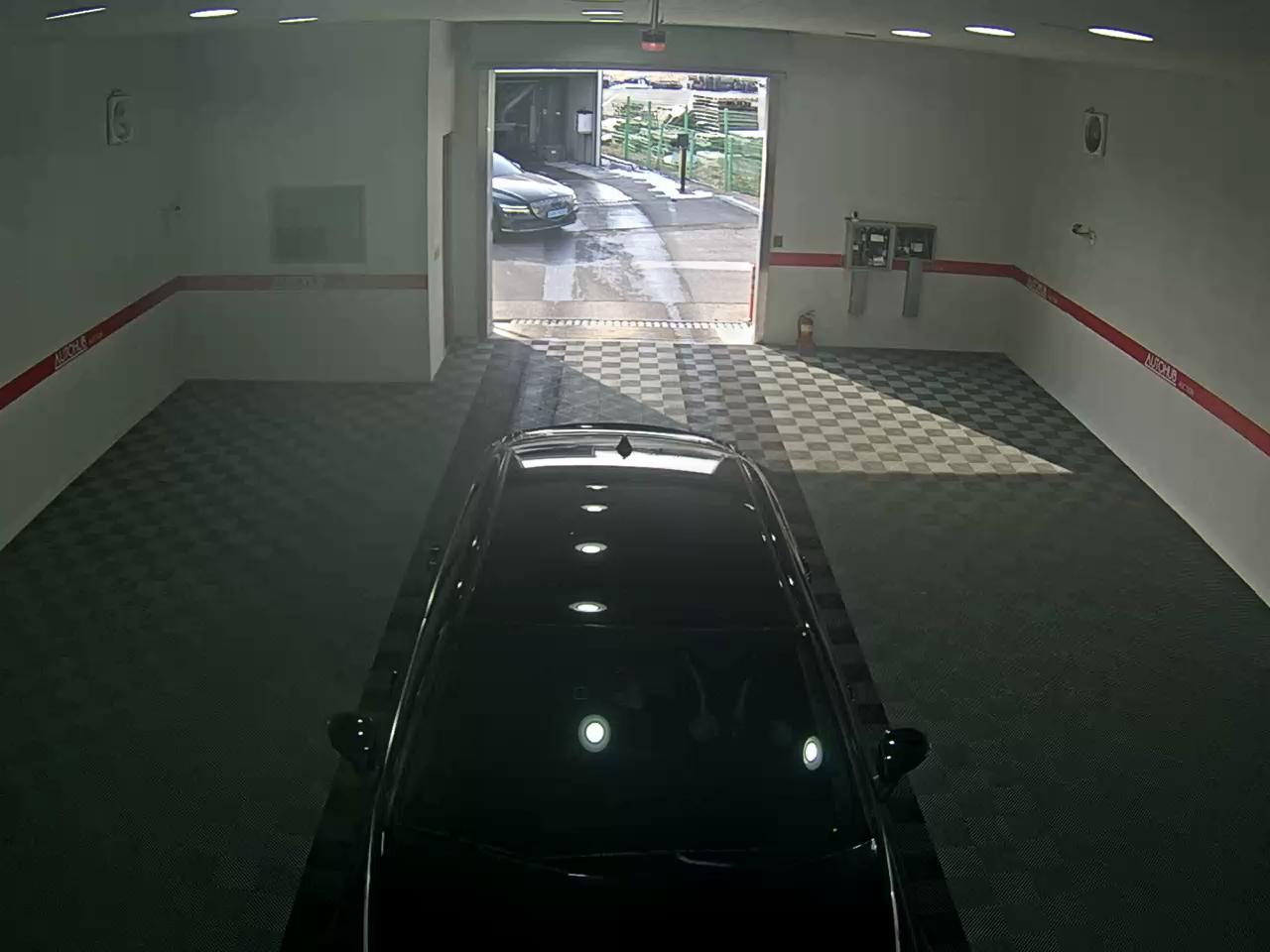 صورة إضافية