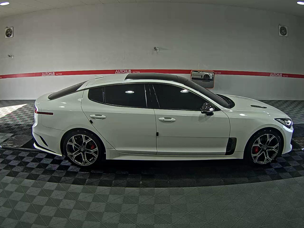 صورة إضافية