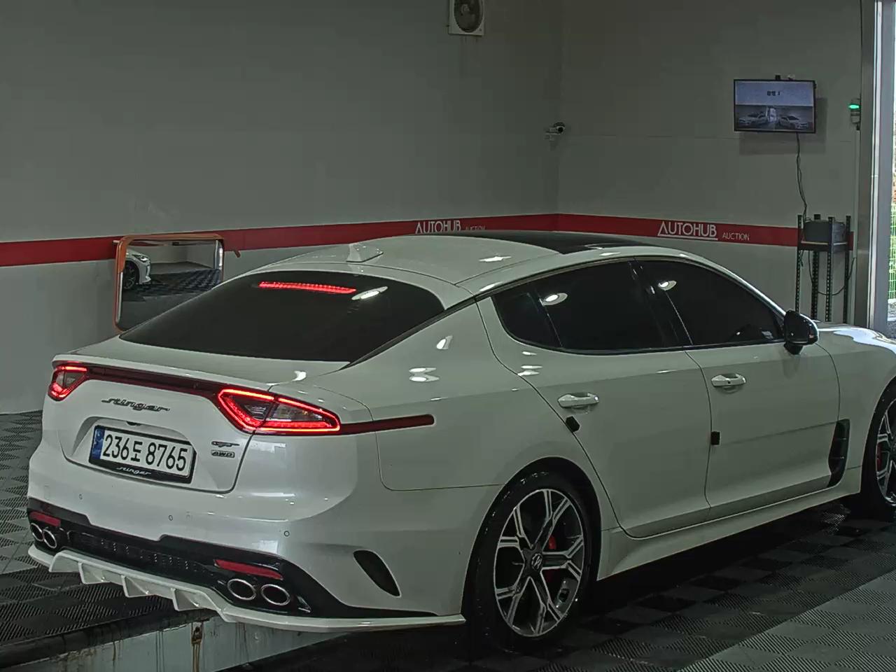 صورة إضافية