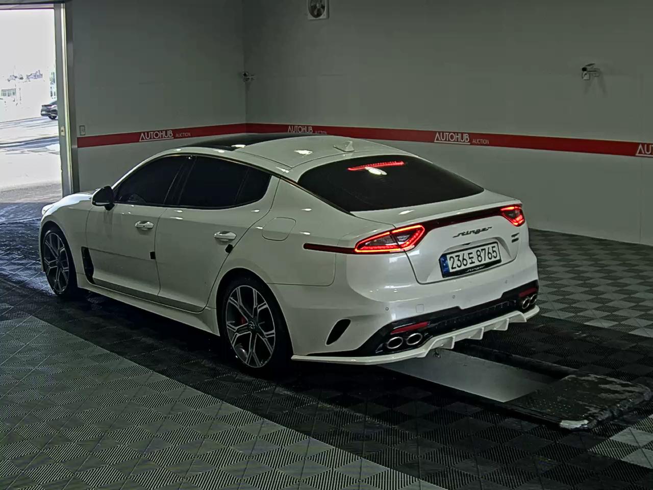 صورة إضافية