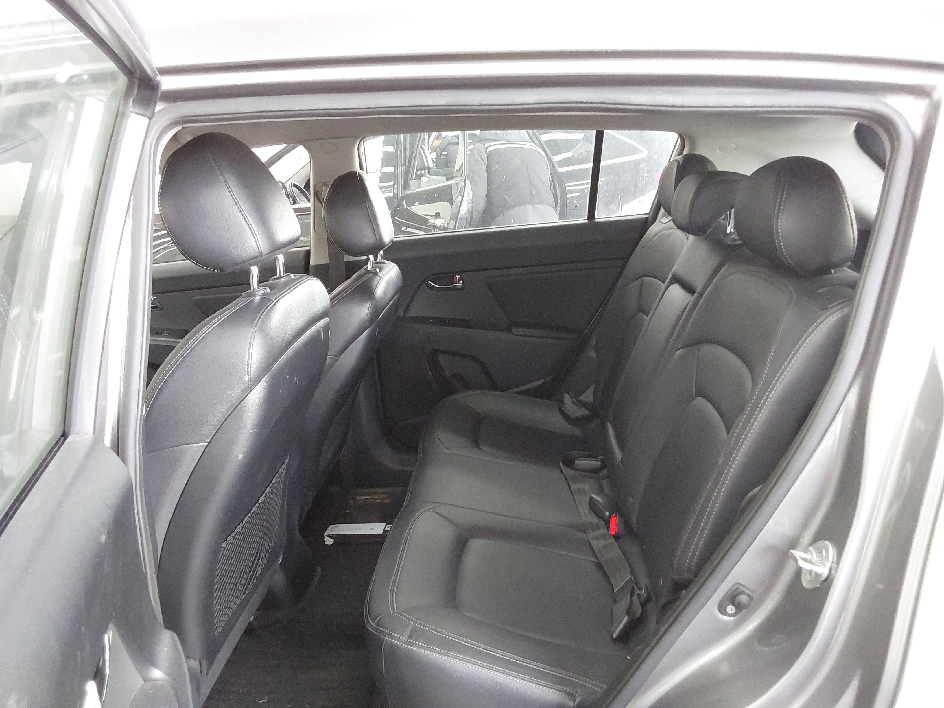 صورة إضافية