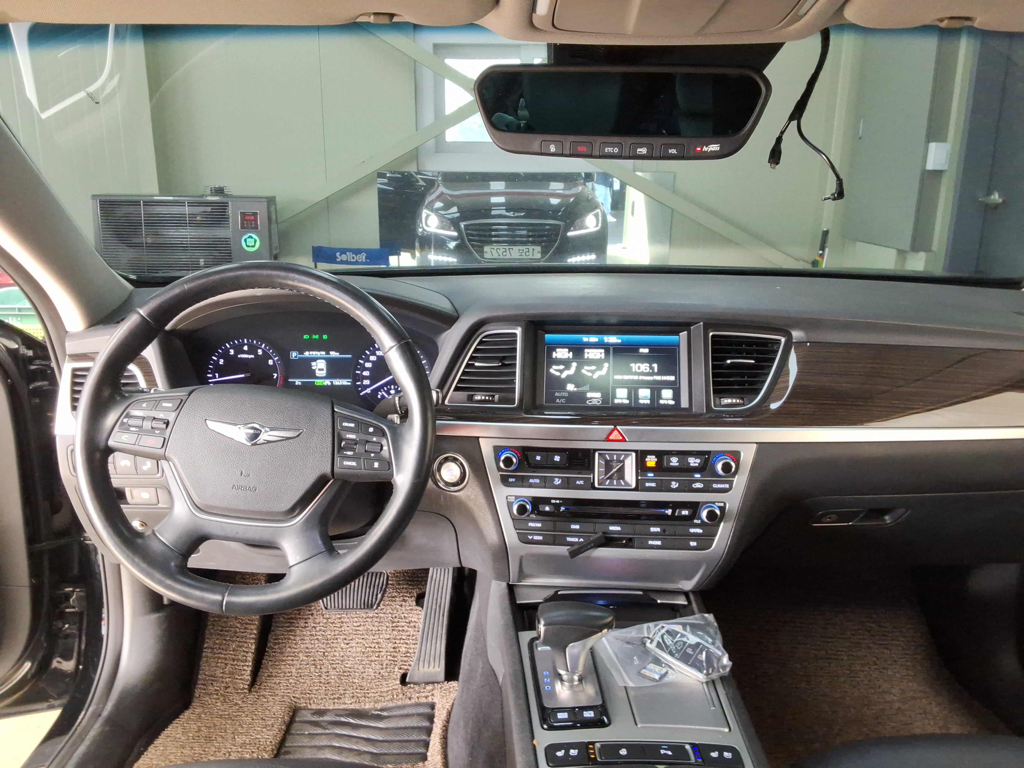 صورة إضافية