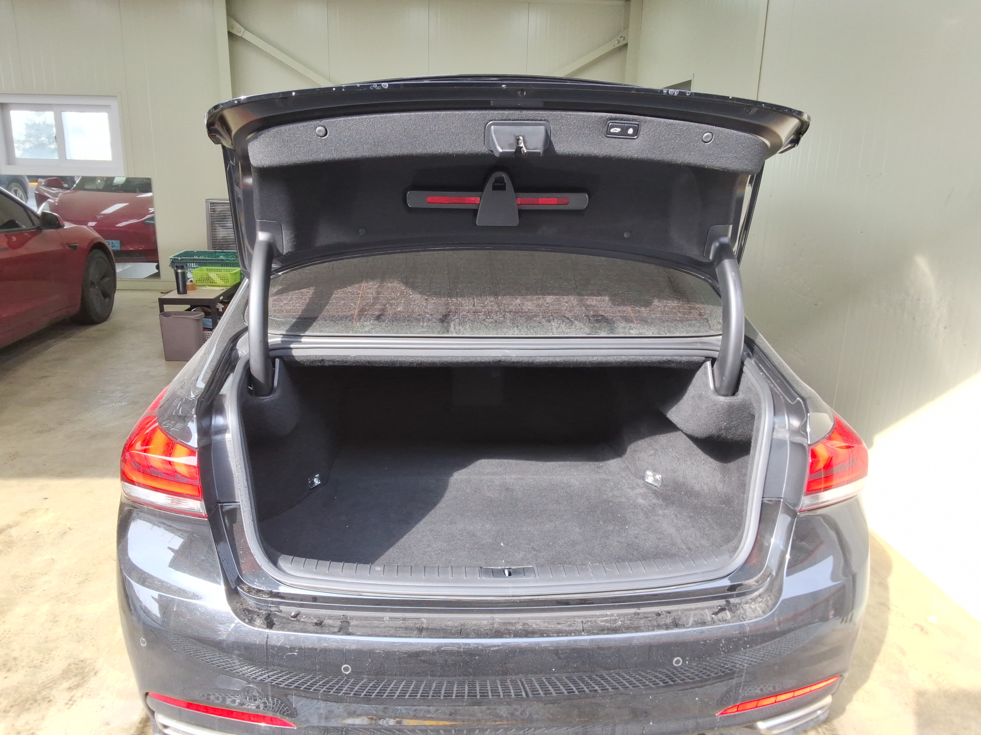 صورة إضافية