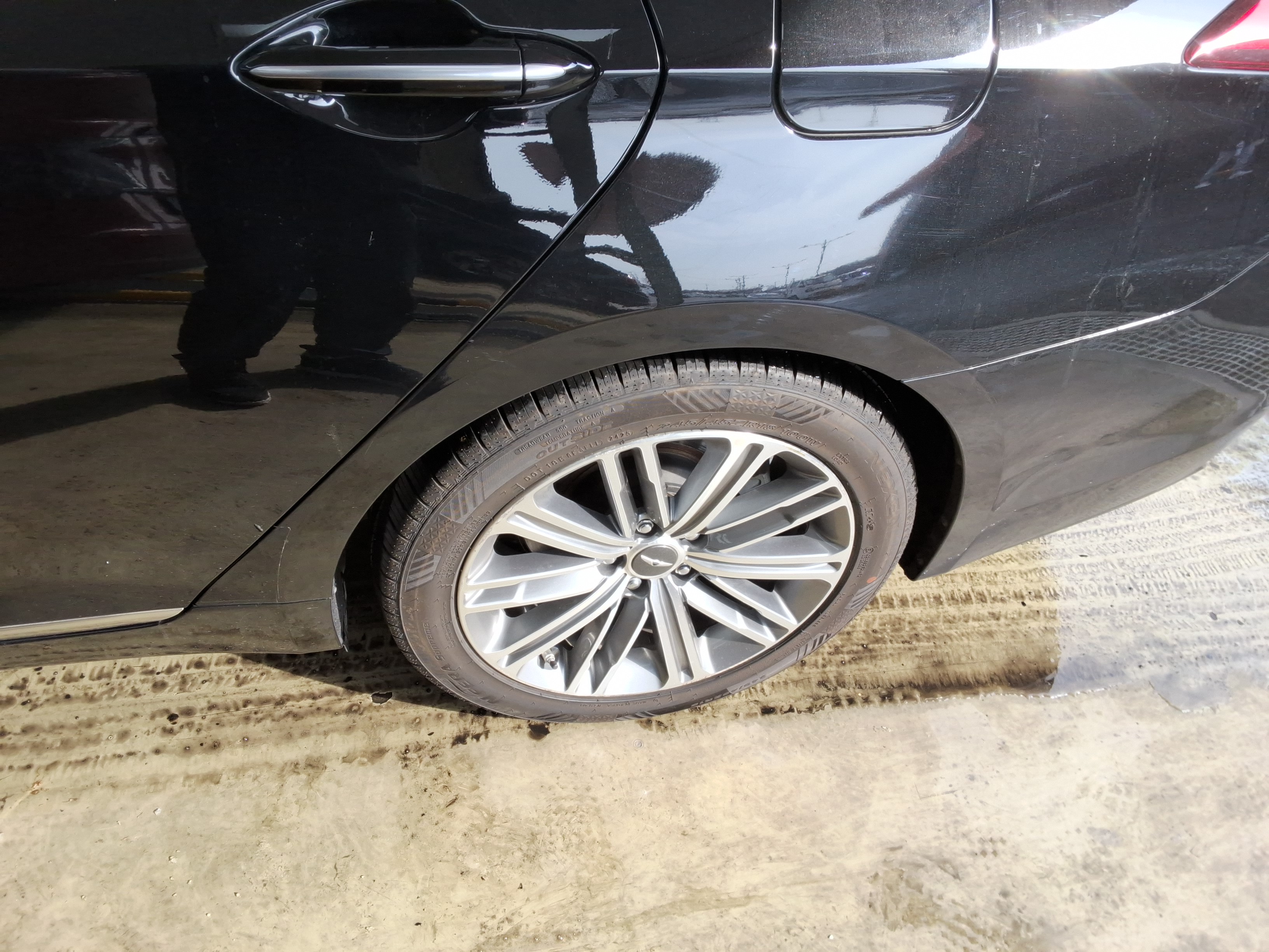 صورة إضافية