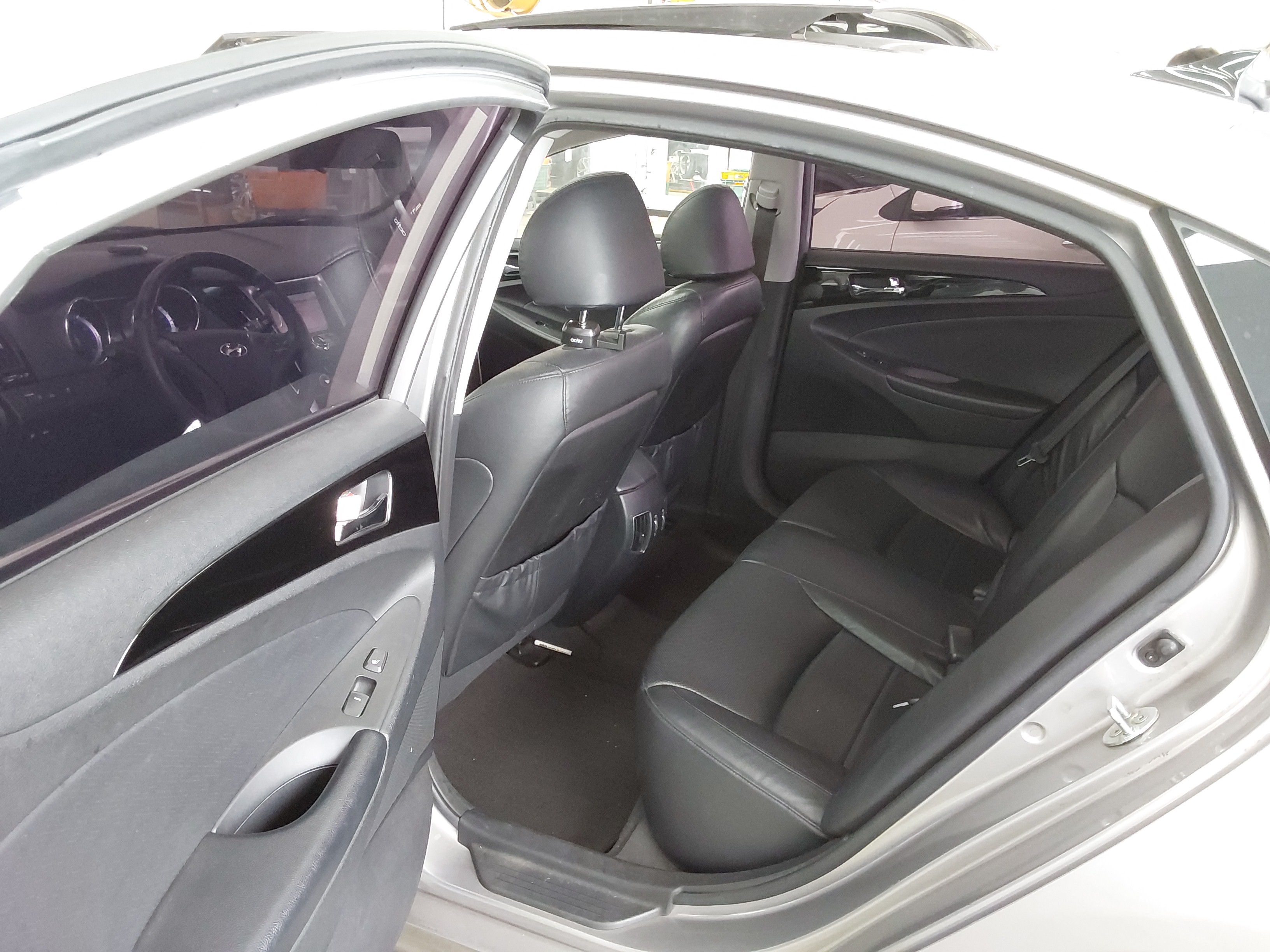 صورة إضافية