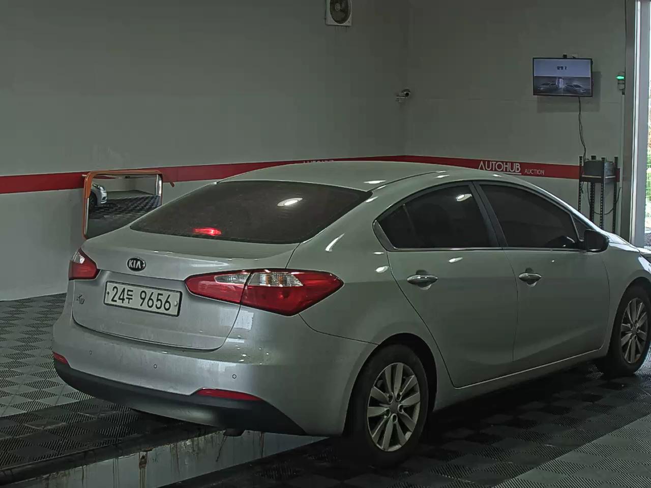 صورة إضافية