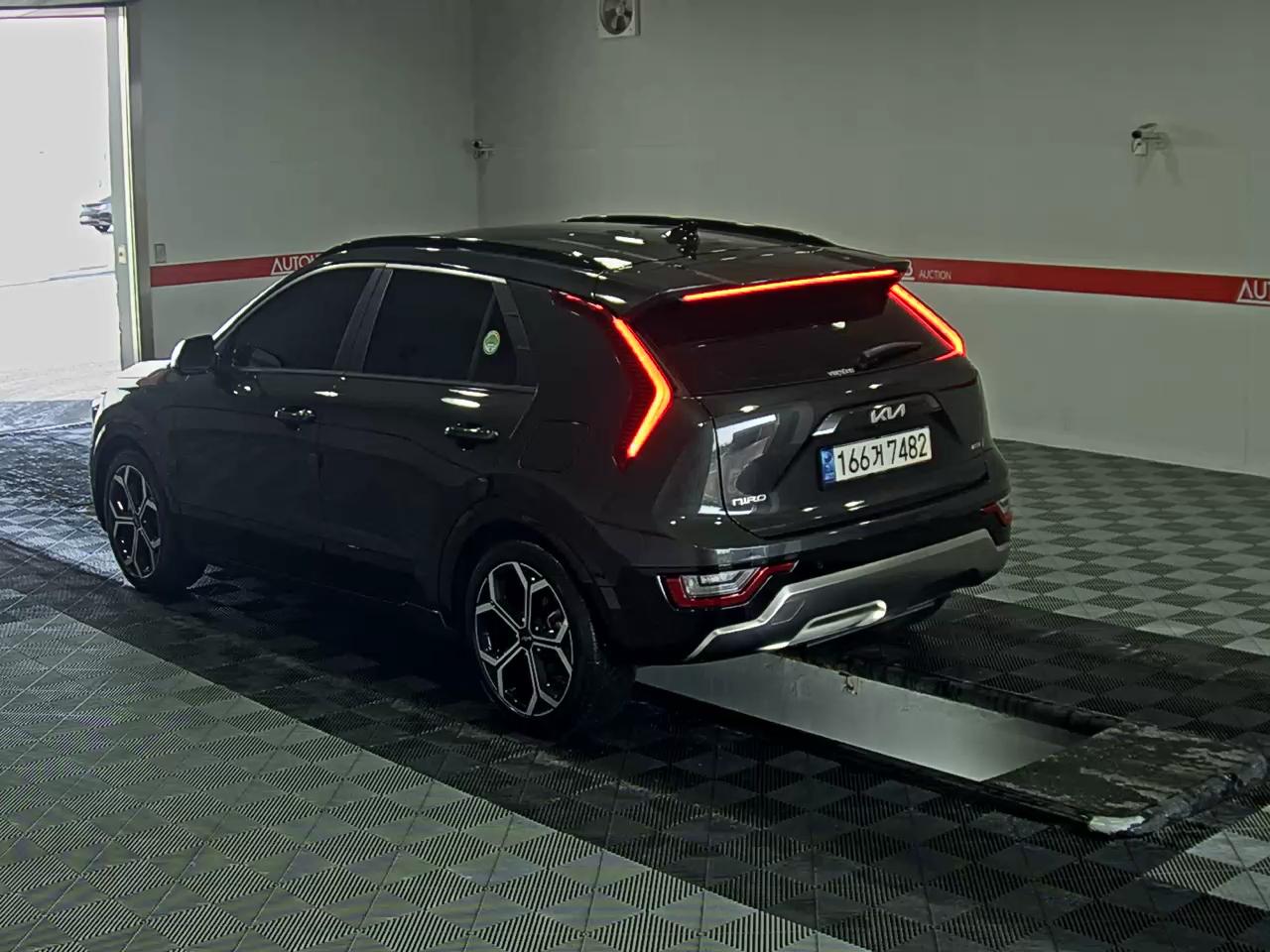 صورة إضافية