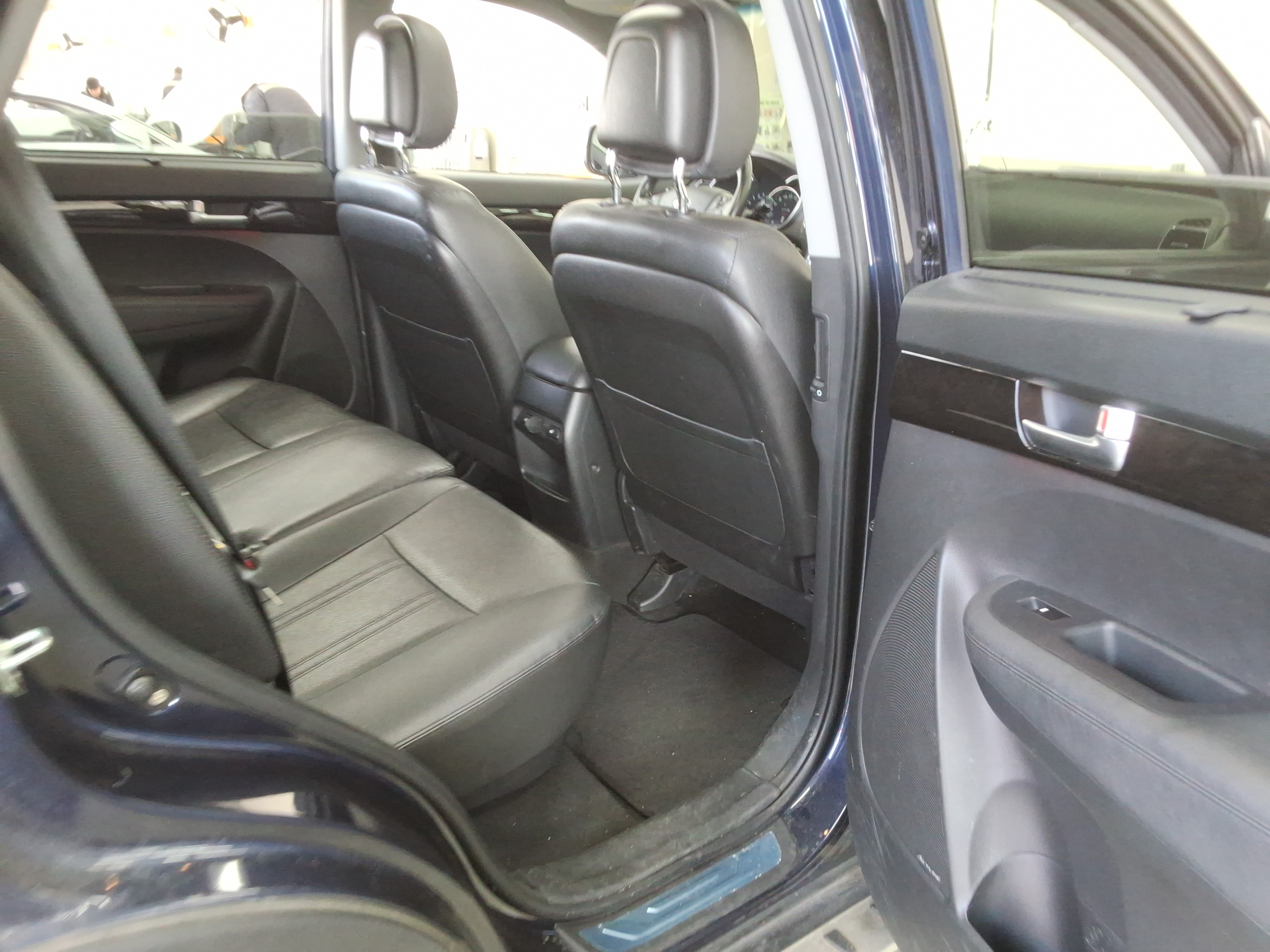 صورة إضافية