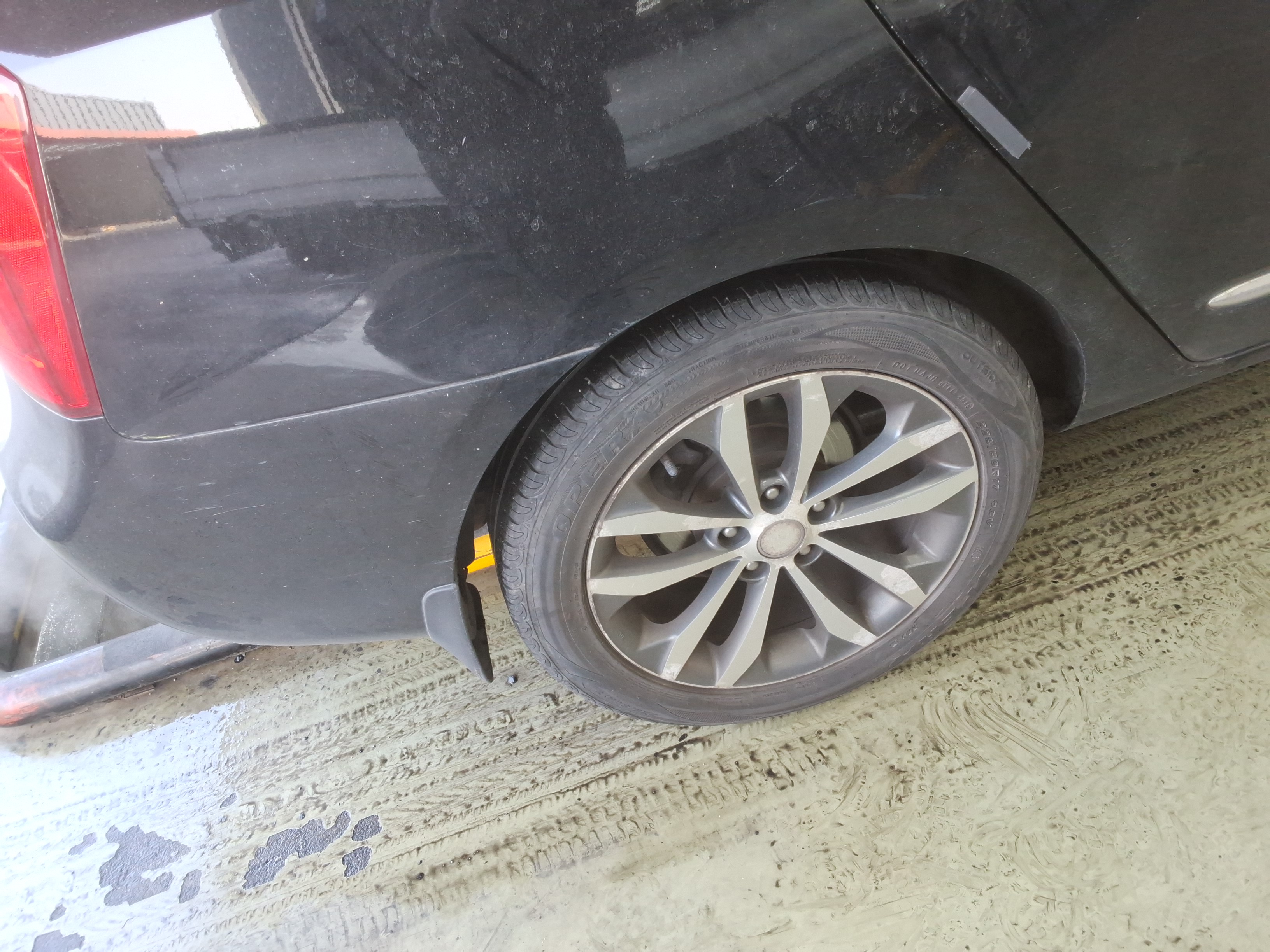 صورة إضافية