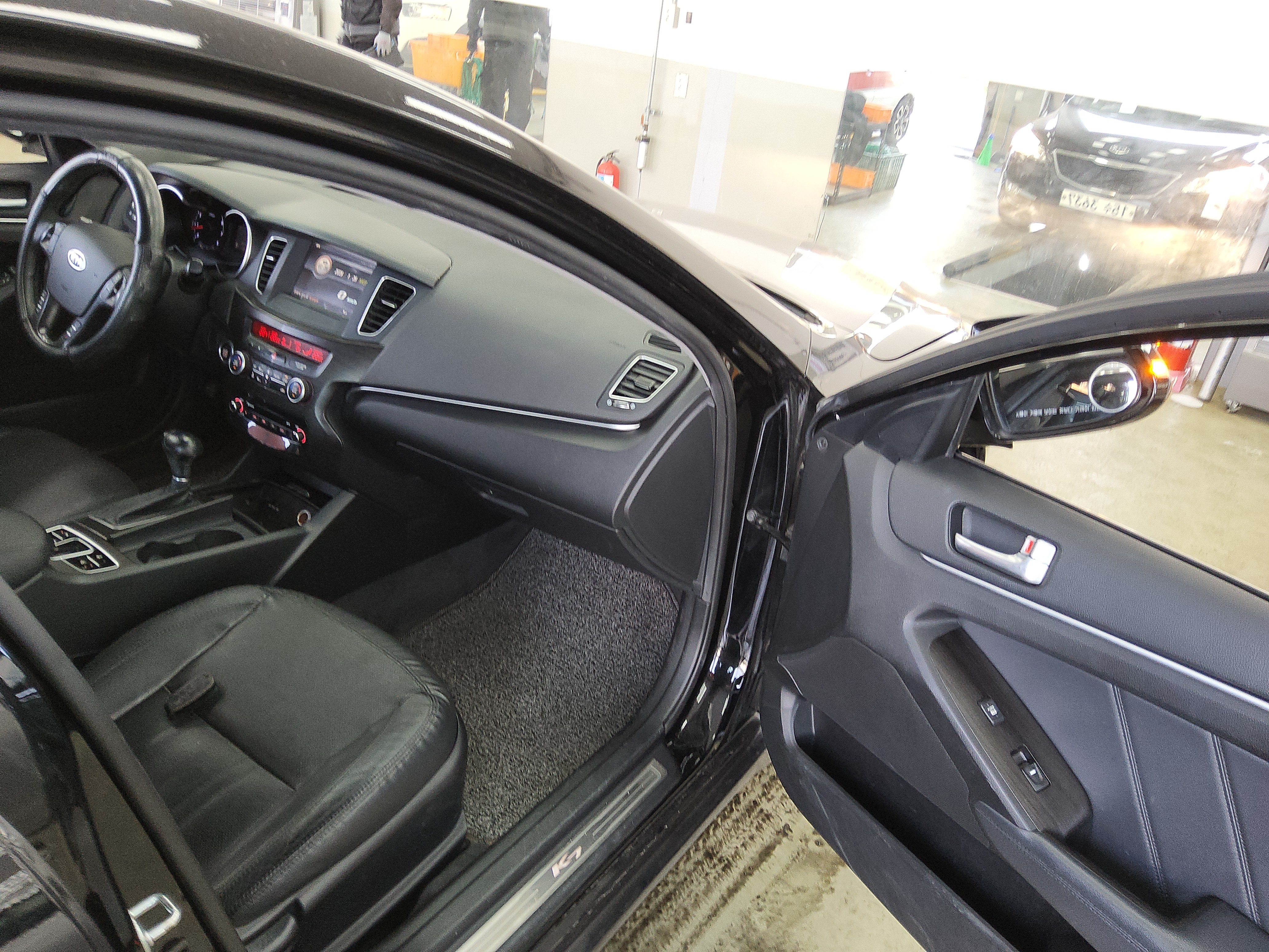 صورة إضافية