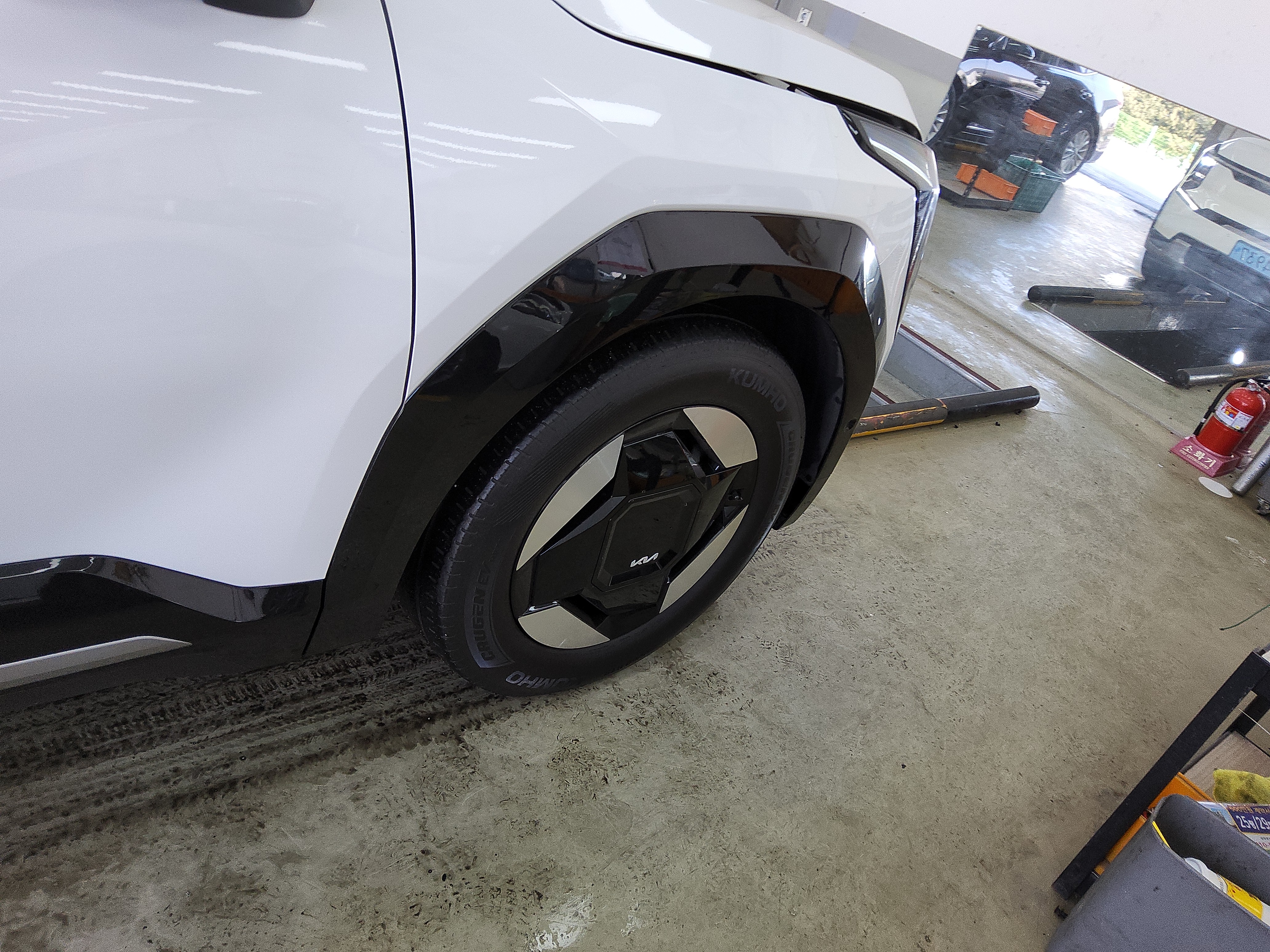 صورة إضافية