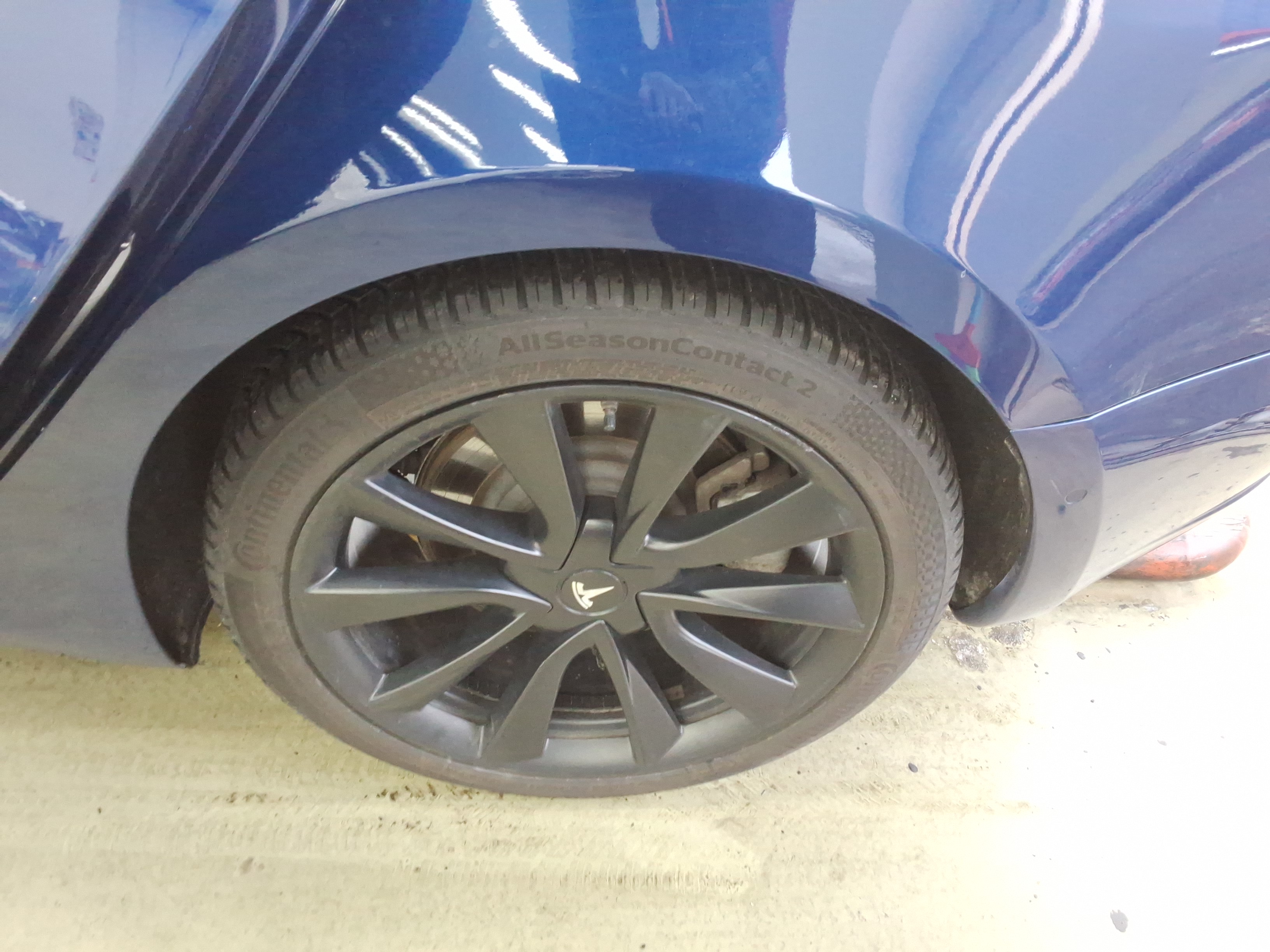 2020 - Tesla Model 3