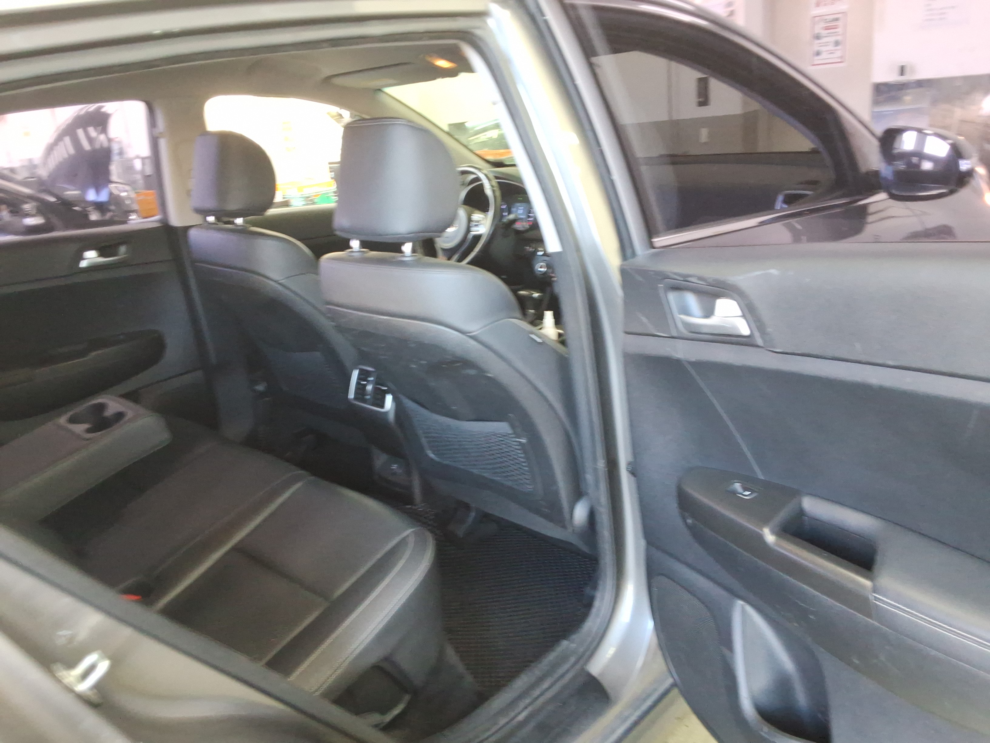 صورة إضافية