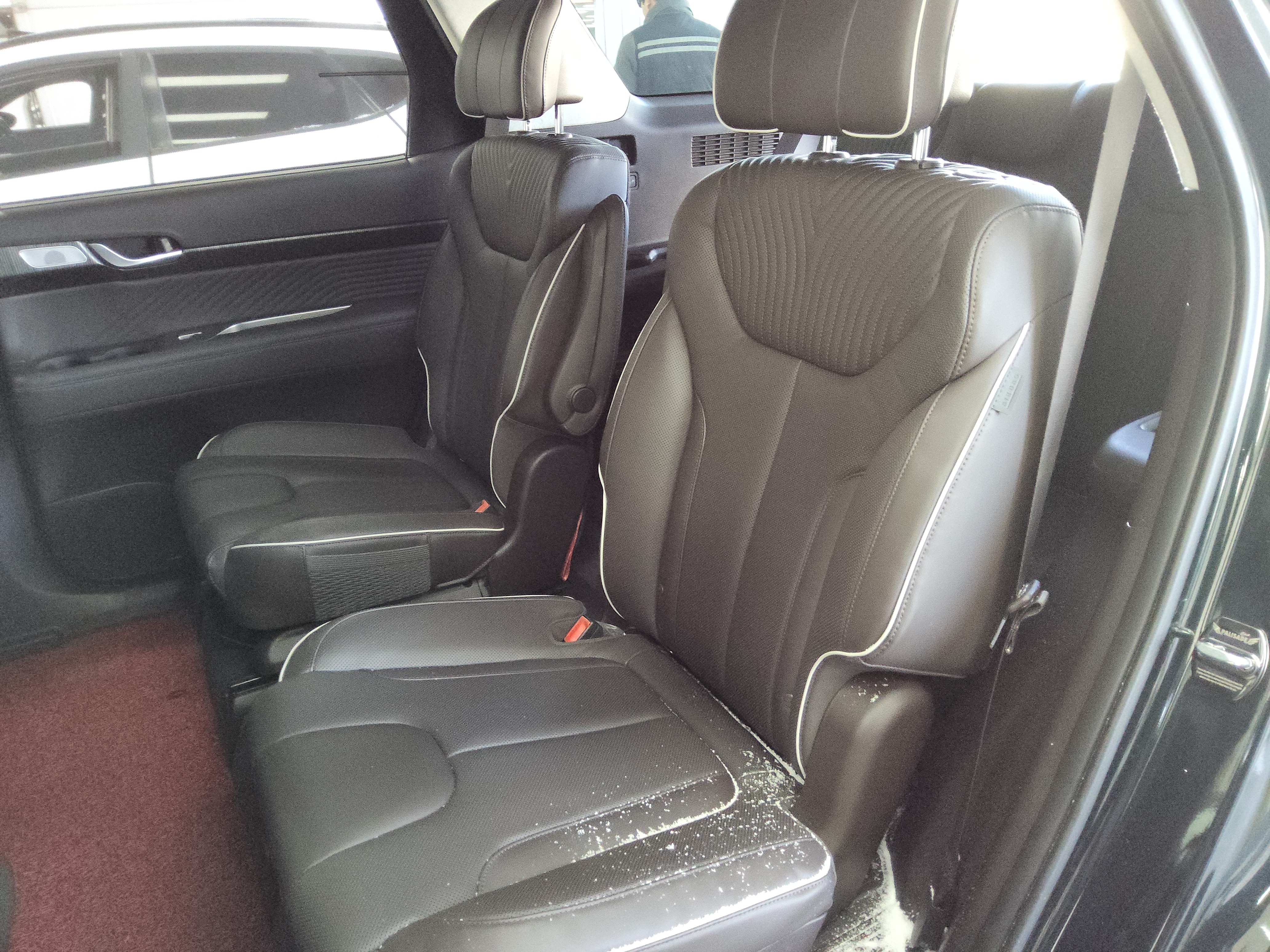 صورة إضافية