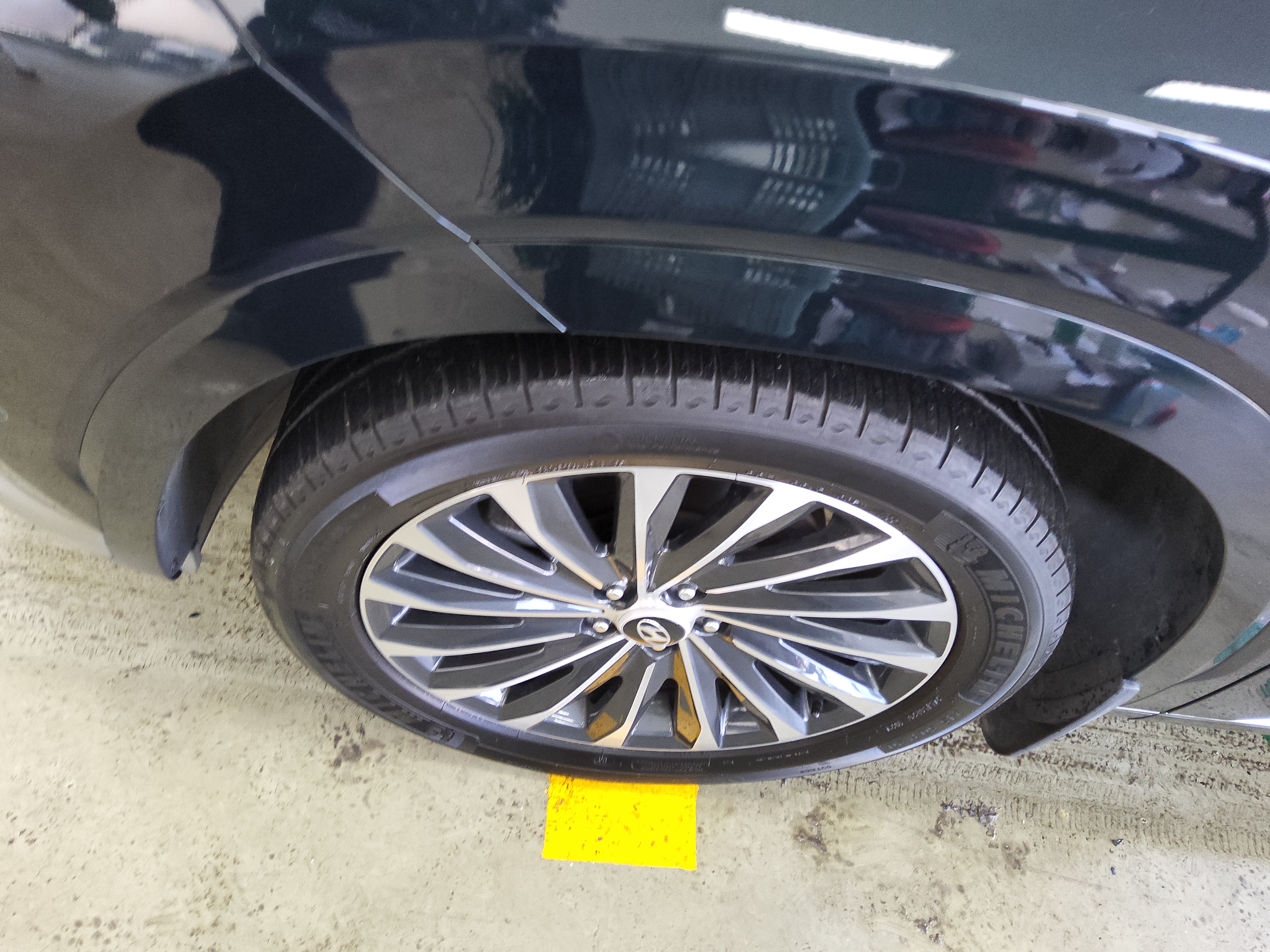 صورة إضافية