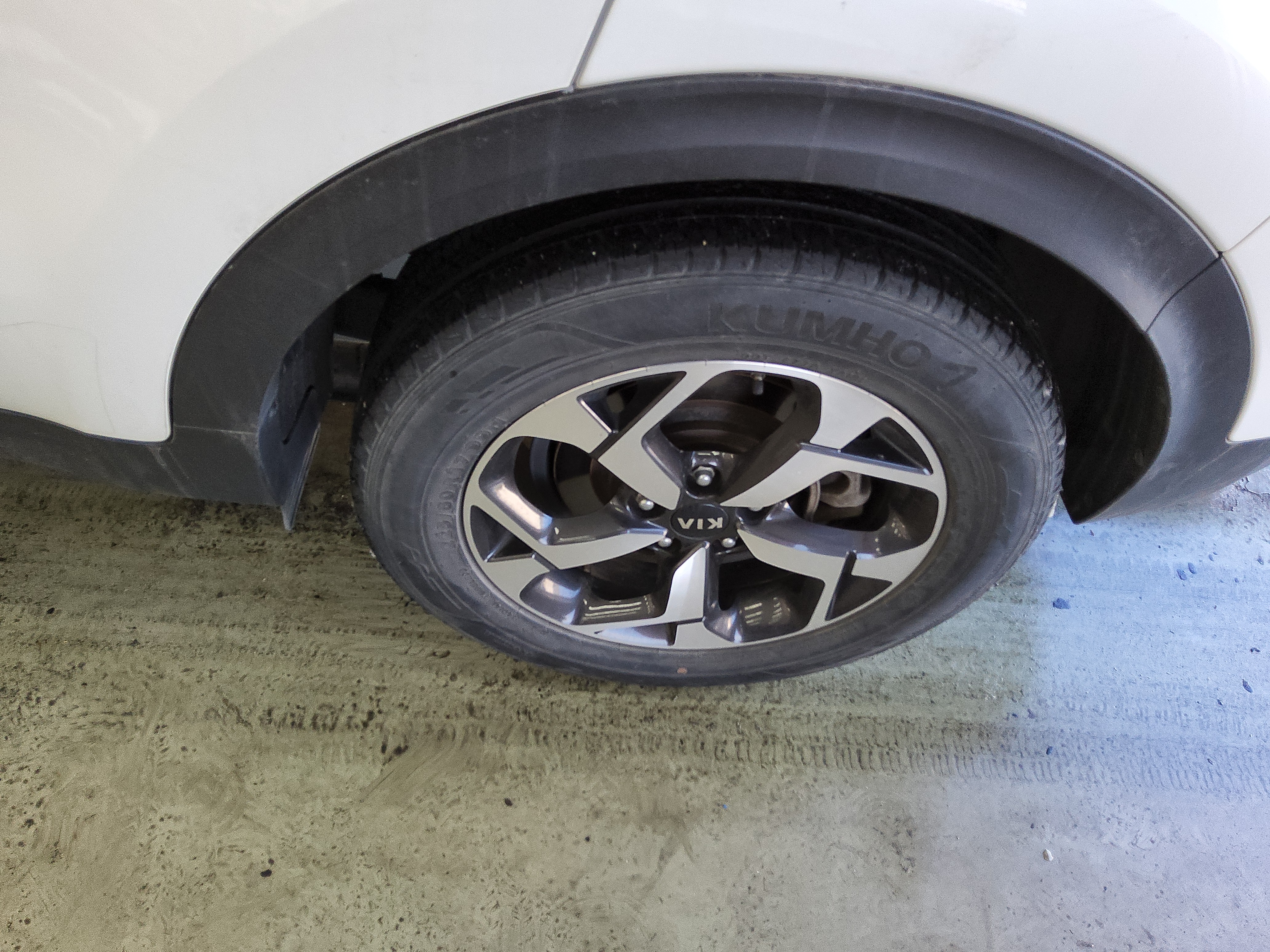 صورة إضافية