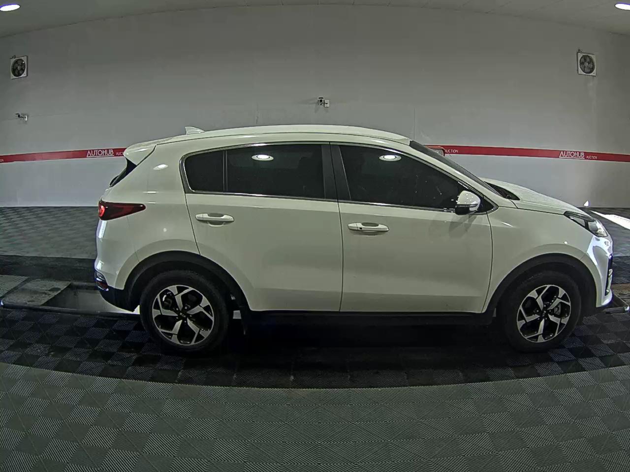 صورة إضافية