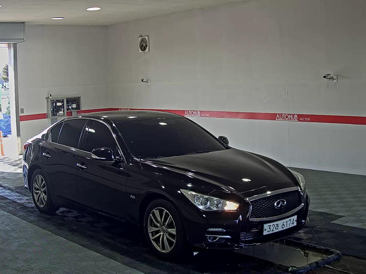 2016 - Infiniti Q50