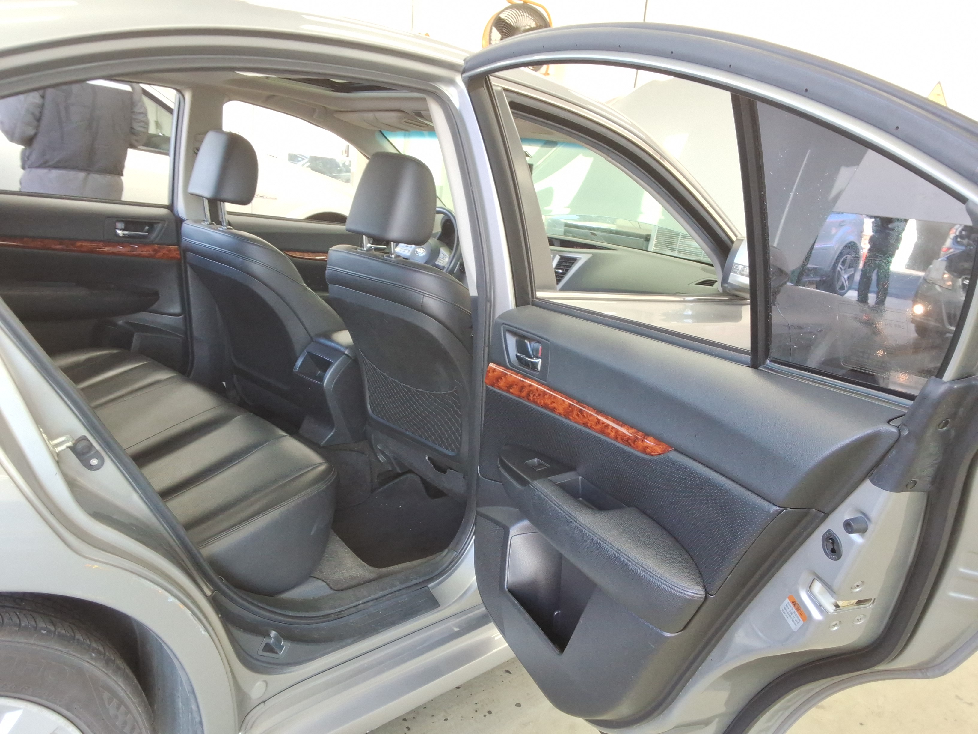 2011 - Subaru Legacy