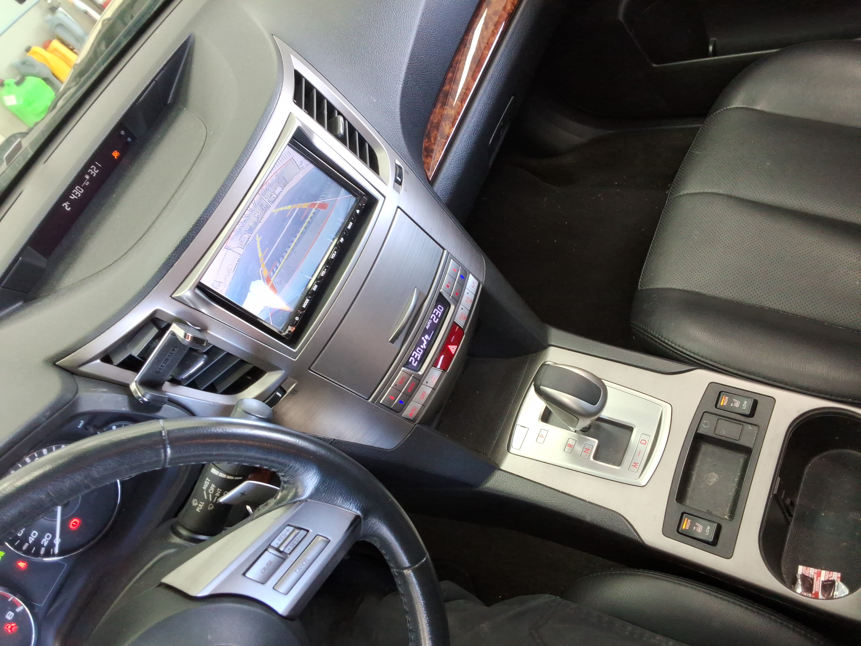 2011 - Subaru Legacy