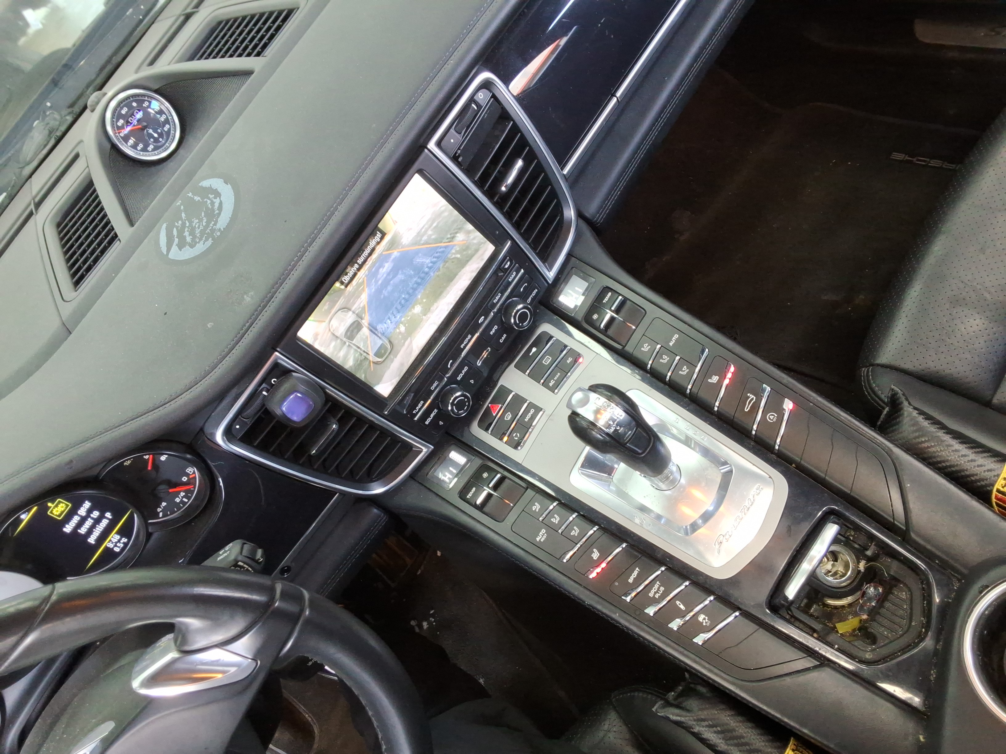 2011 - Porsche Panamera