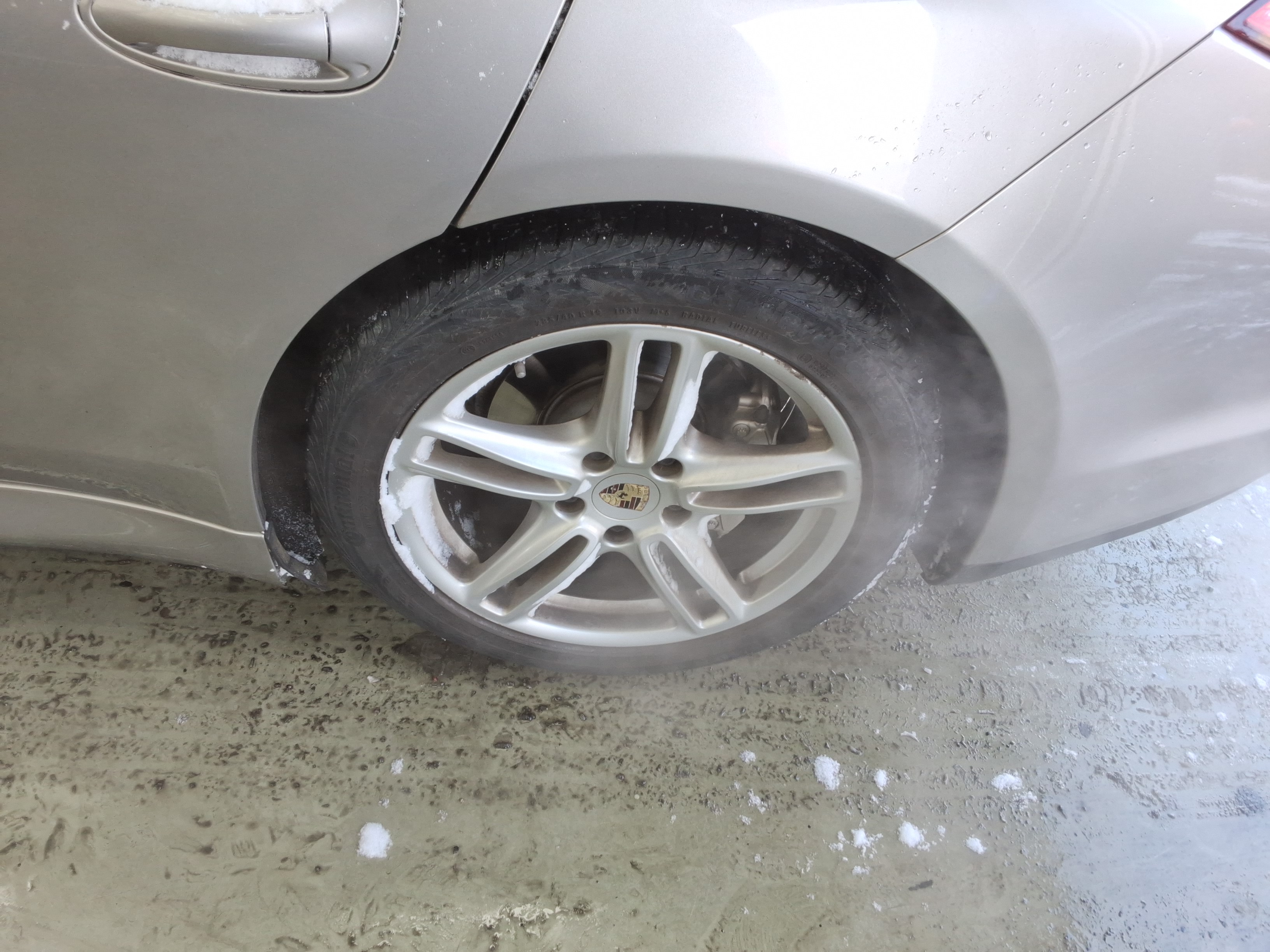 2011 - Porsche Panamera