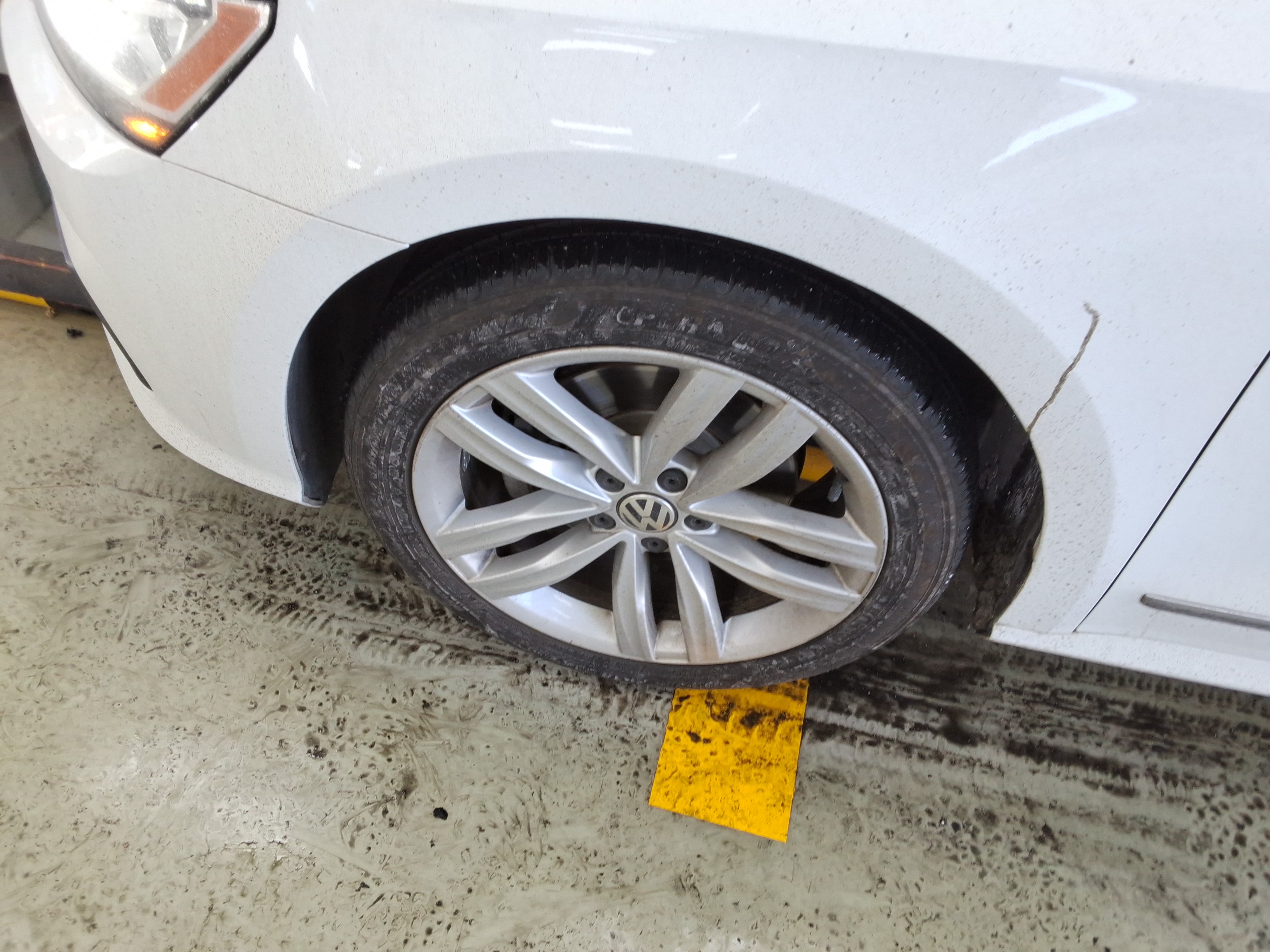 2018 - Volkswagen Passat