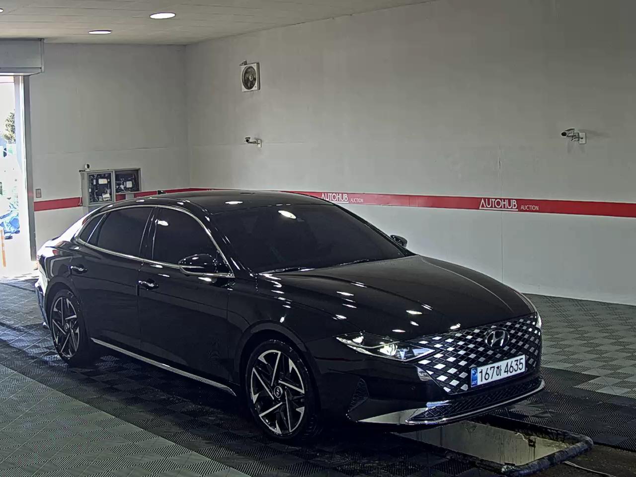 2021 - Hyundai Grandeur